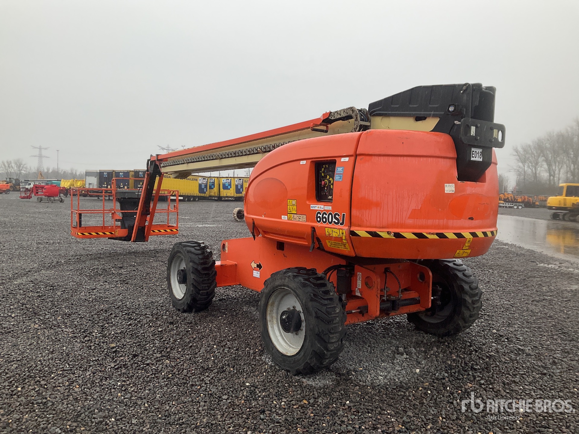 General Appearance with Picture, Left Rear Corner