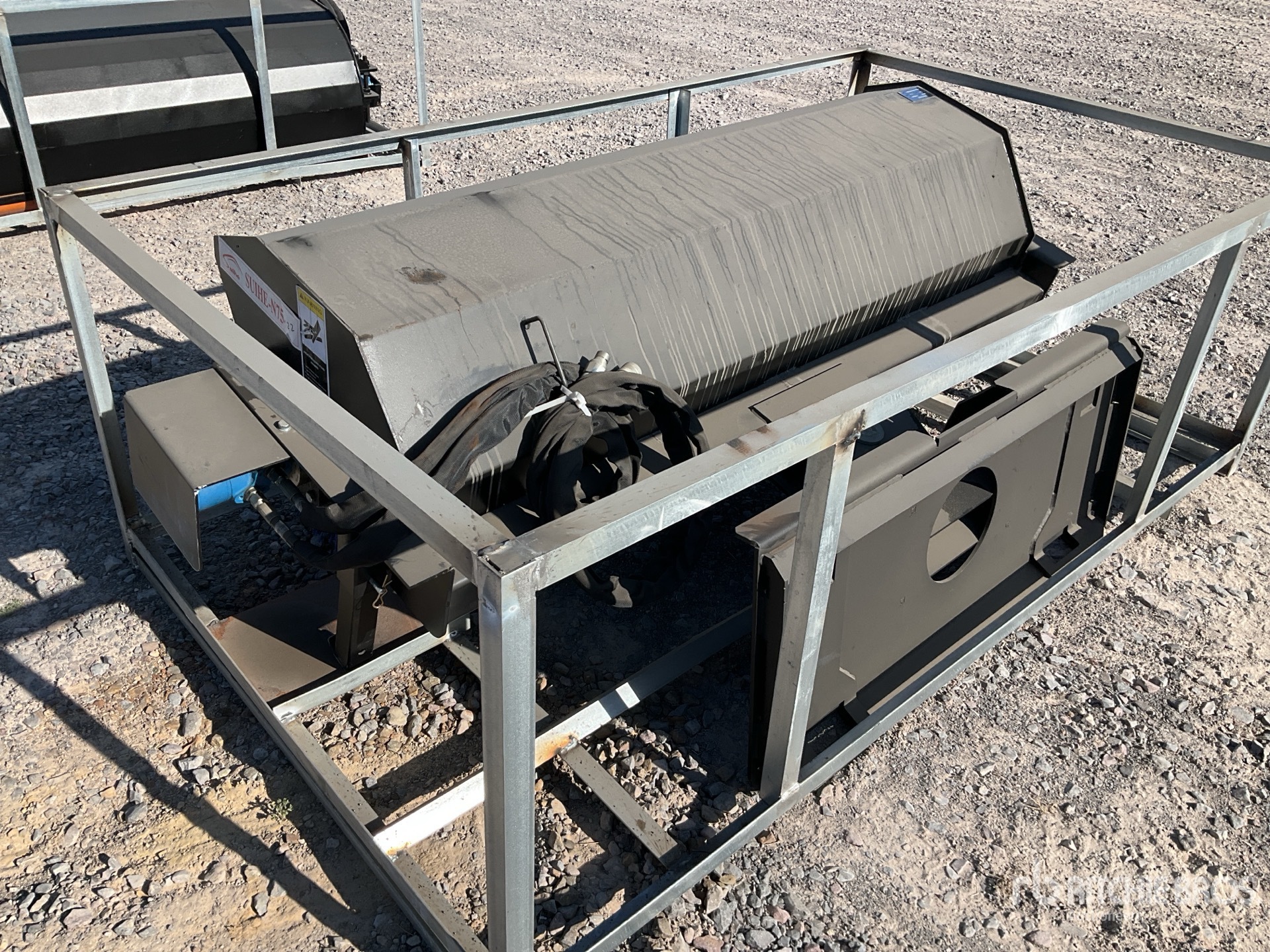 General Appearance with Bild, Ecke hinten rechts