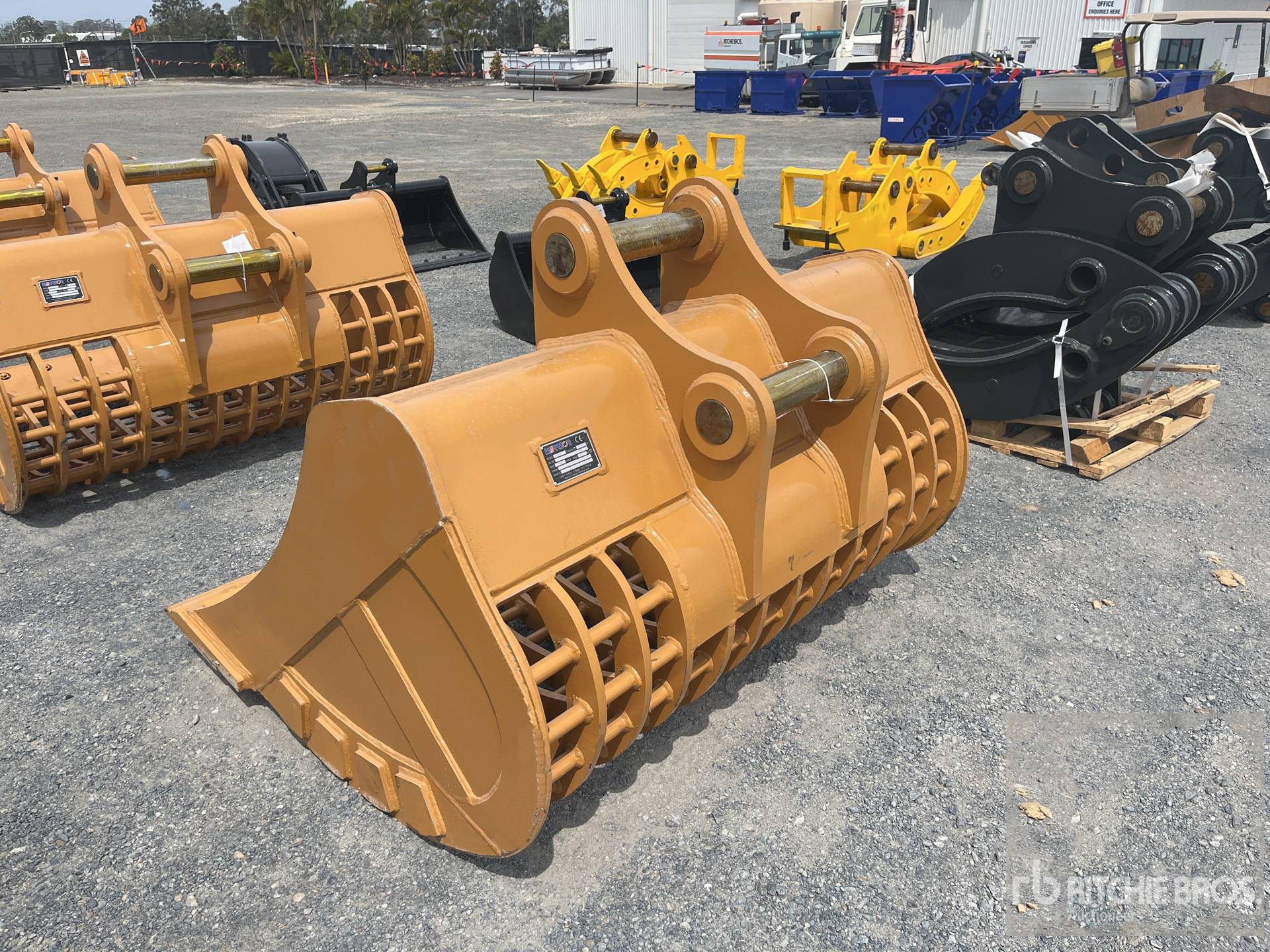 Aspect général with Image, coin arrière gauche