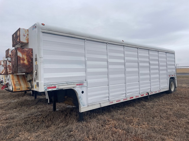 2012 Mickey Body 16 Bay S/A Beverage Trailer