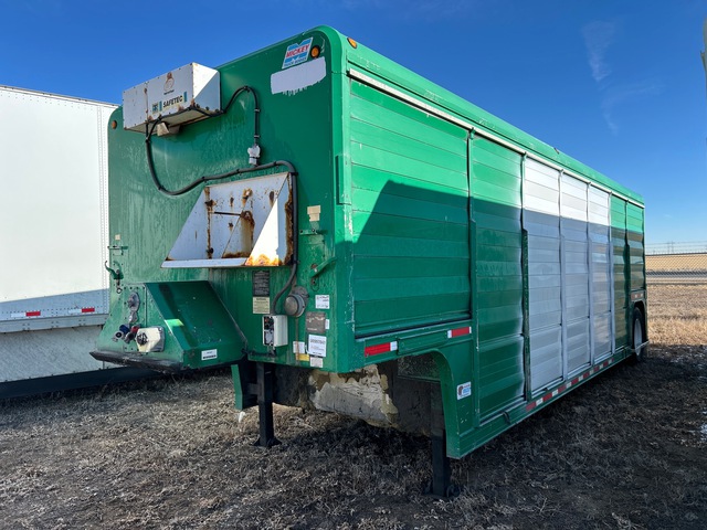 2007 Mickey Body AT-B 14 Bay S/A Lead Beverage Trailer