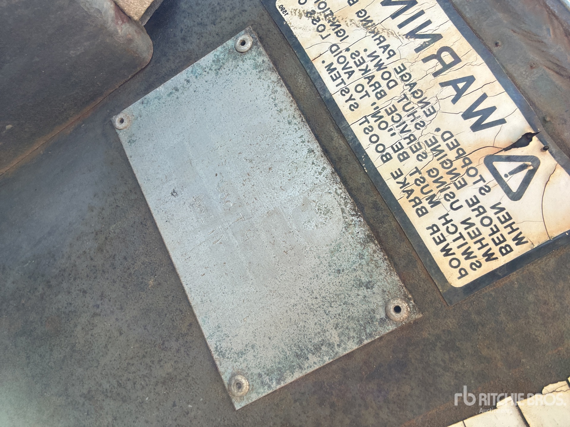 General Appearance with Numéro de série/Numéro d'identification du véhicule automobile