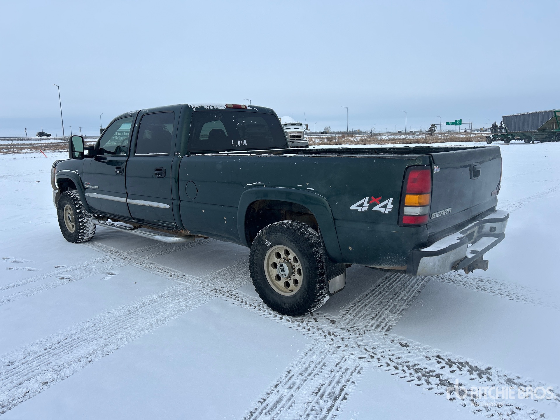 General Appearance with Picture, Left Rear Corner