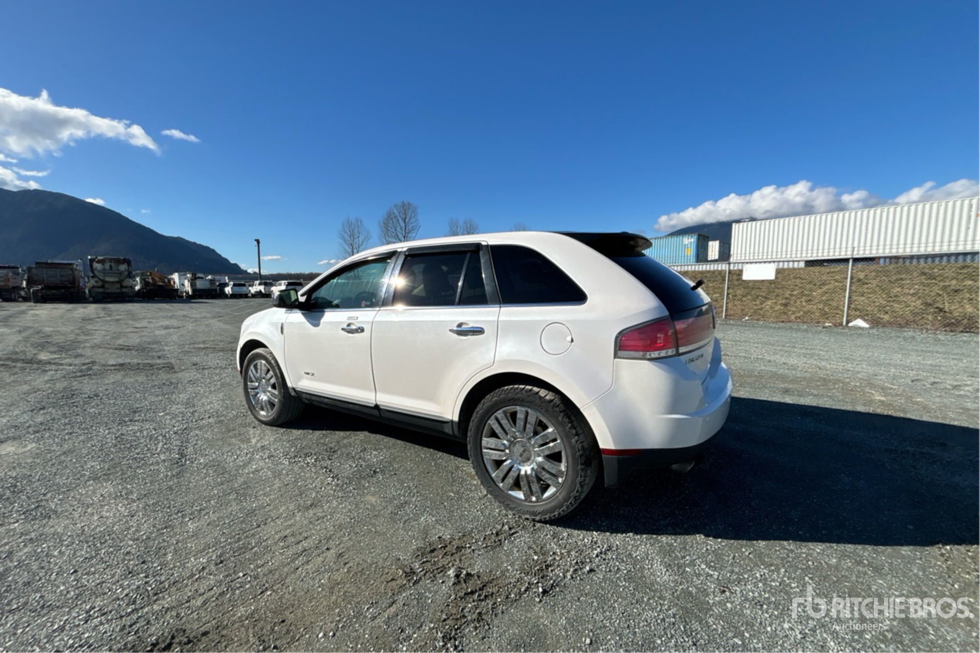 General Appearance with Picture, Left Rear Corner