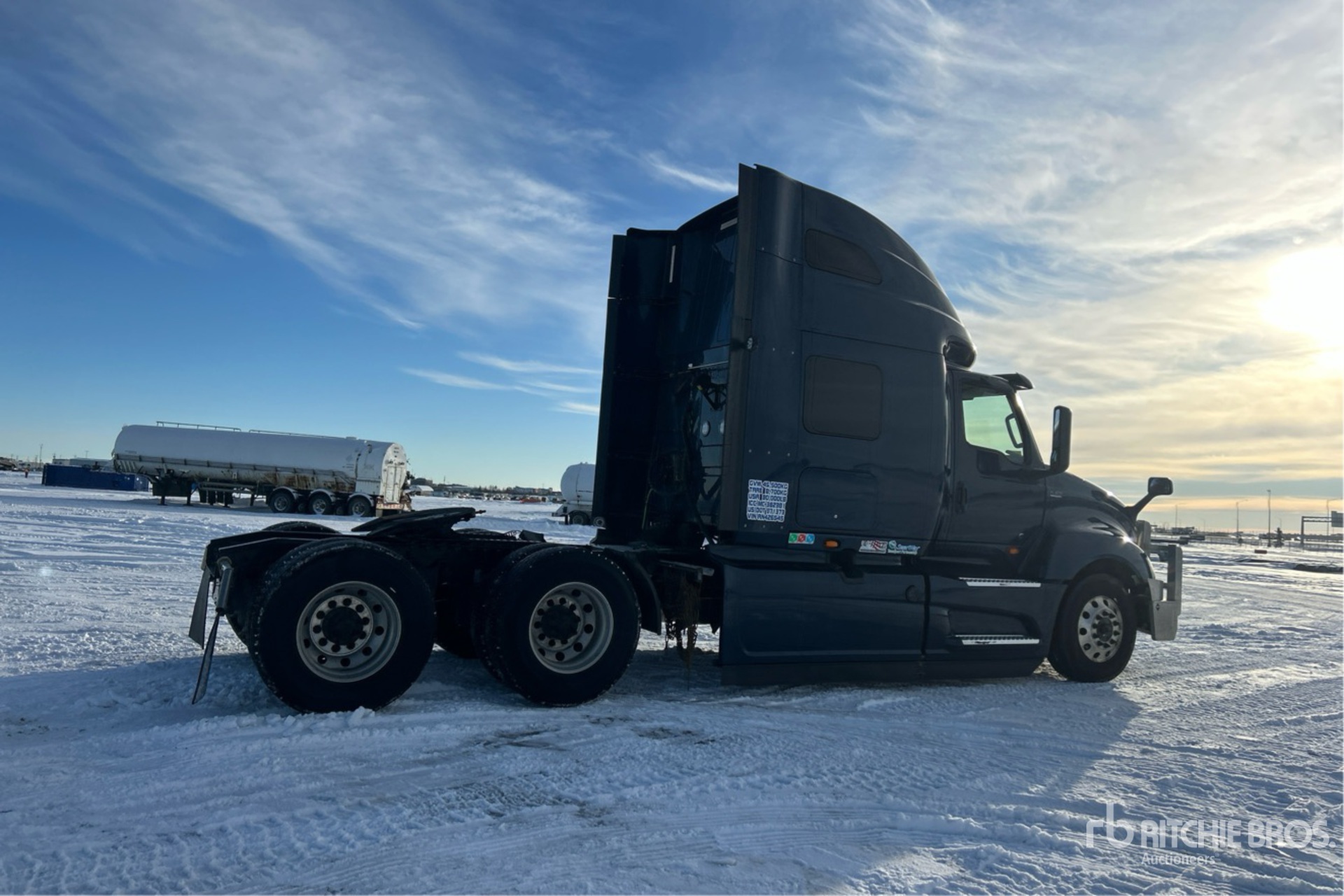 General Appearance with Zdjęcie, prawy dolny róg