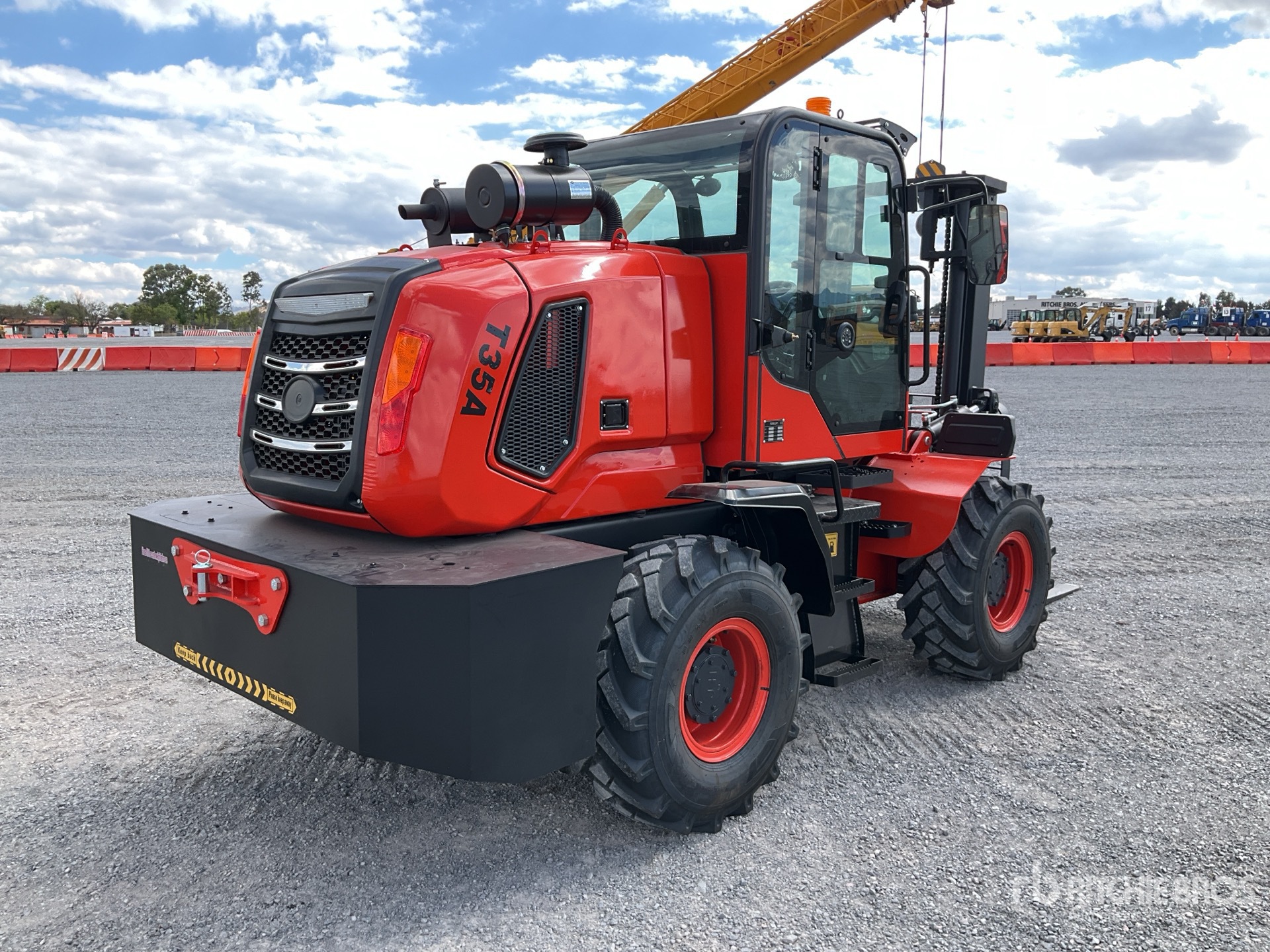 General Appearance with Picture, Right Rear Corner