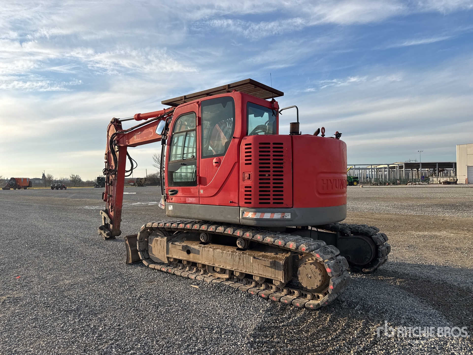 General Appearance with Picture, Left Rear Corner