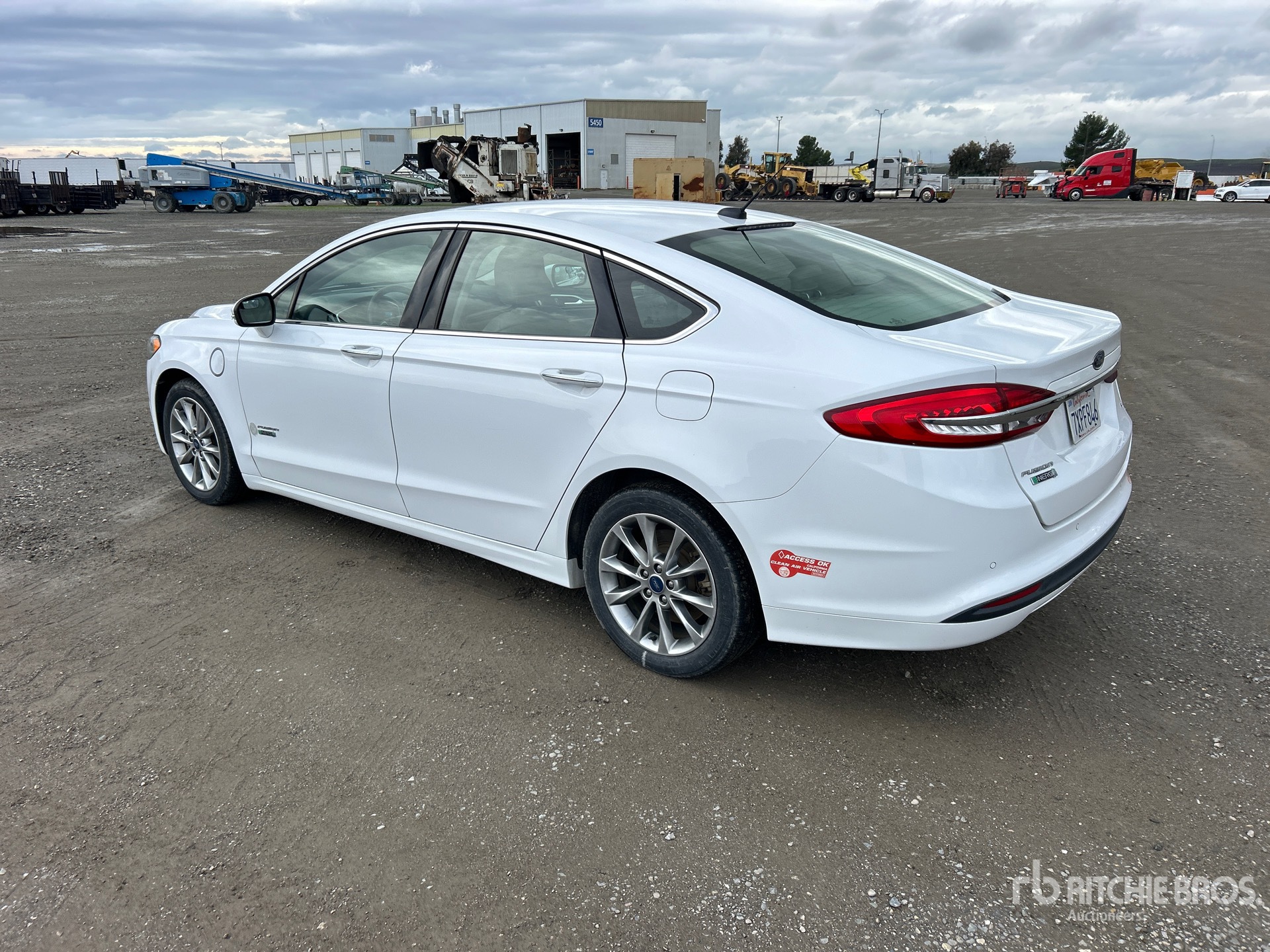 General Appearance with Picture, Left Rear Corner