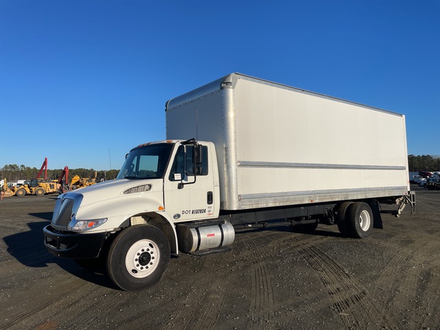 2018 International DuraStar 4300 4x2 Van Truck 2018 International DuraStar 4300 4x2 Van Truck