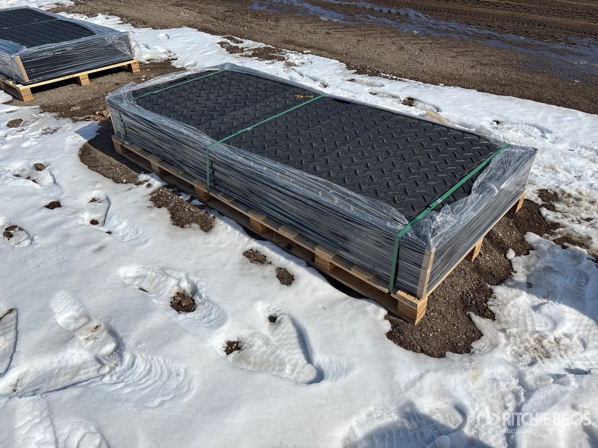 General Appearance with Bild, Ecke hinten rechts