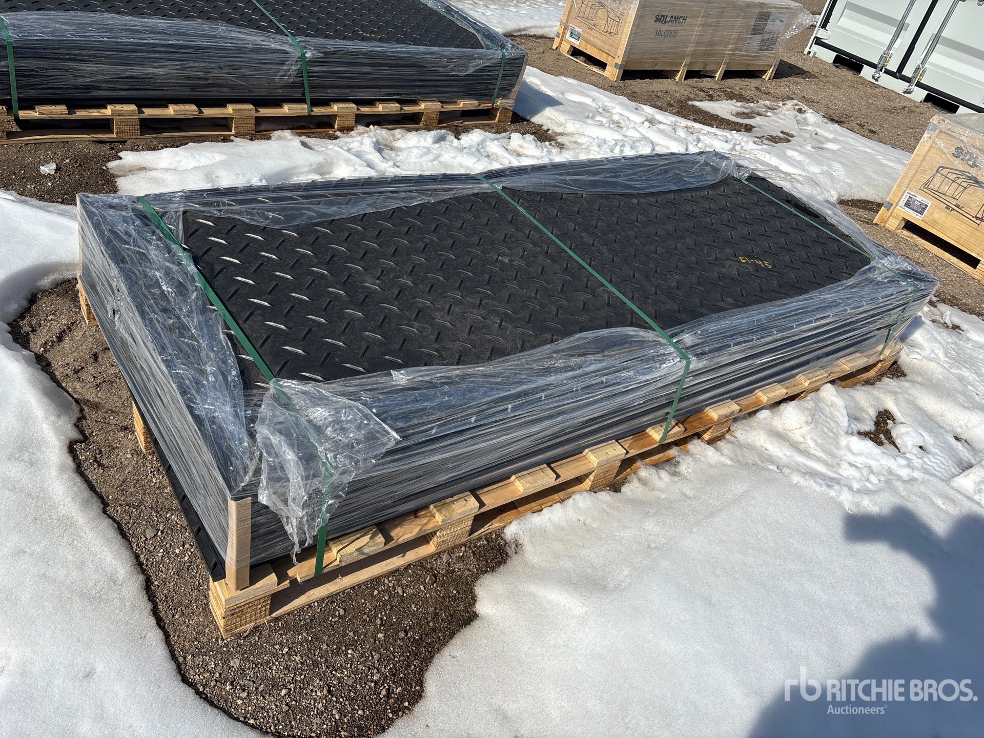 General Appearance with Bild, Ecke vorne rechts