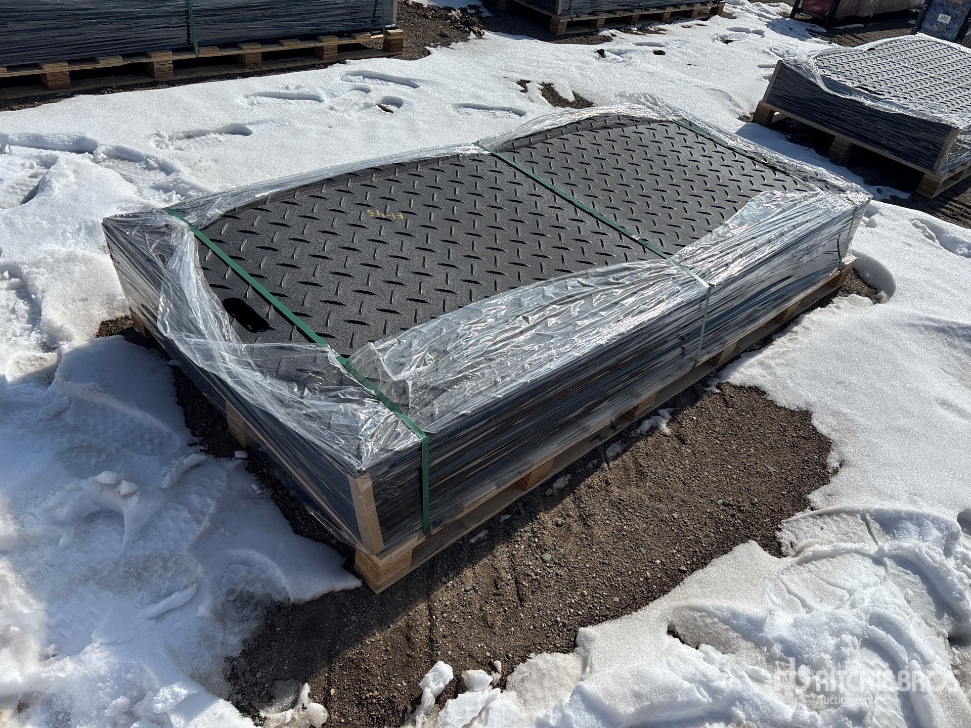 General Appearance with Bild, Ecke hinten links