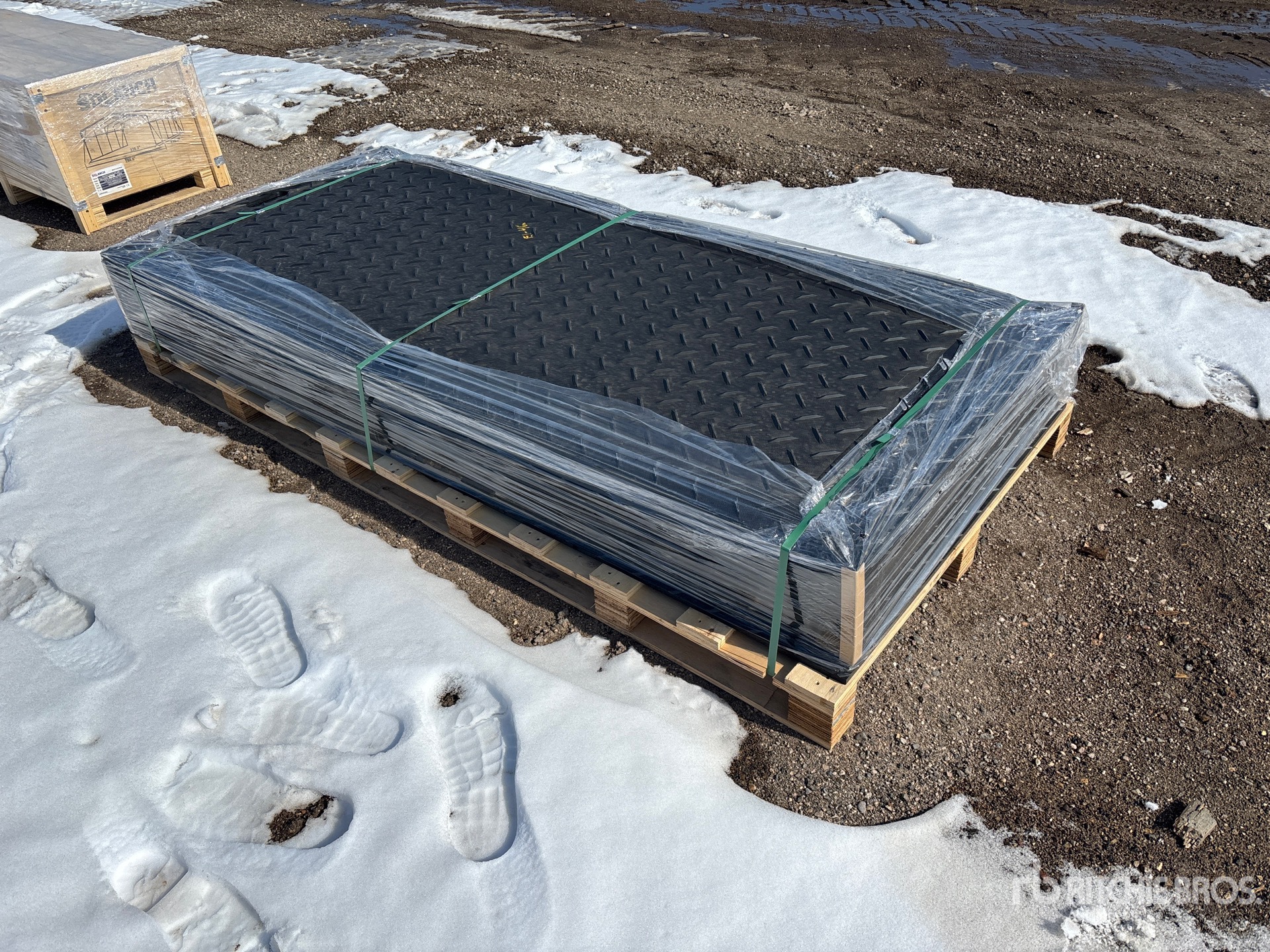 General Appearance with Bild, Ecke hinten rechts