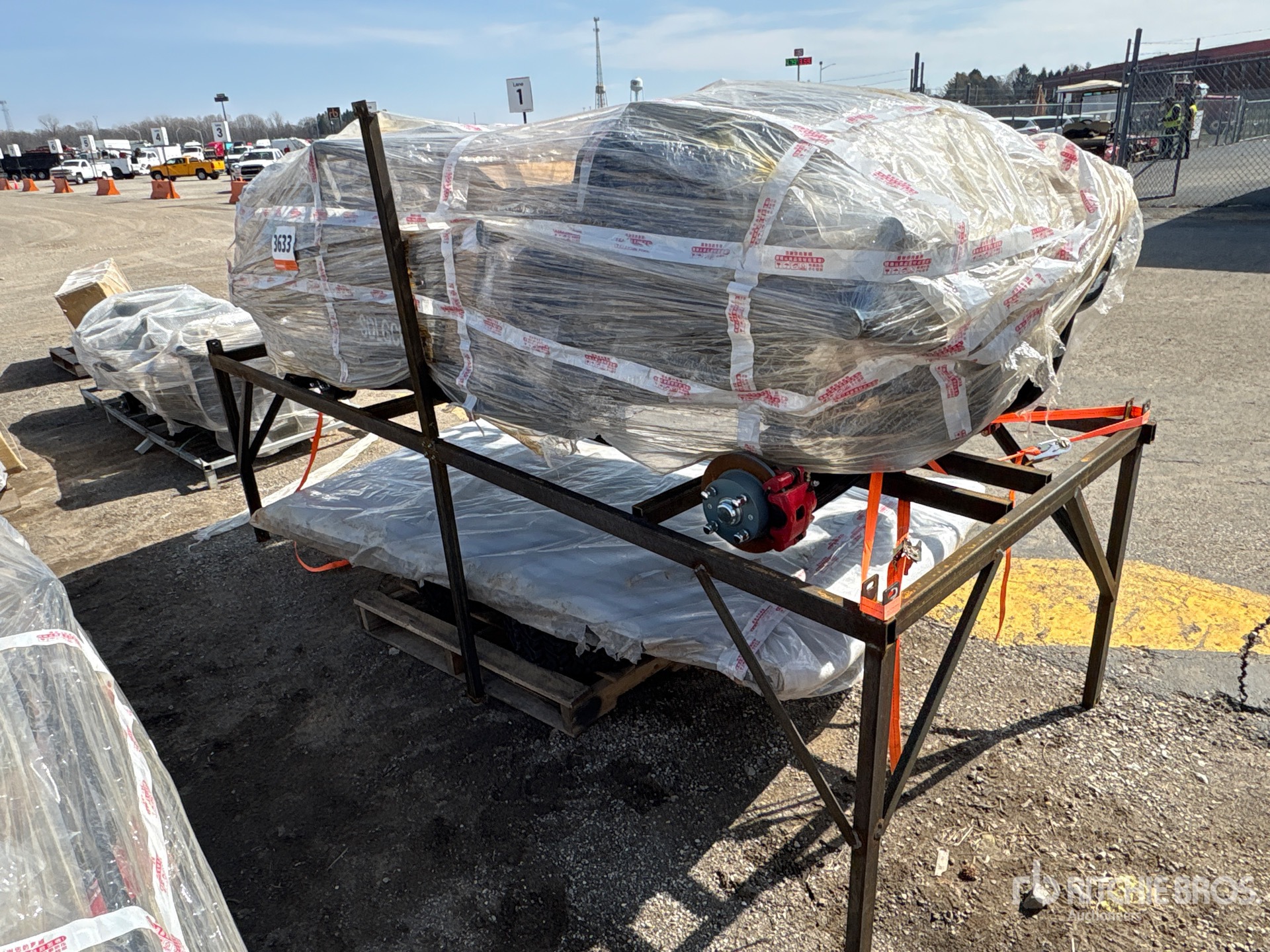 General Appearance with Picture, Left Rear Corner