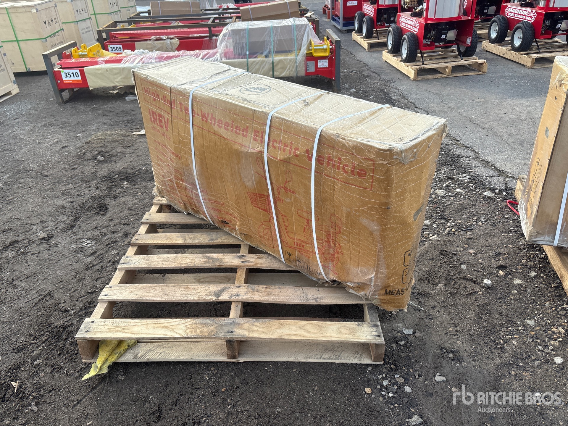 General Appearance with Picture, Right Rear Corner