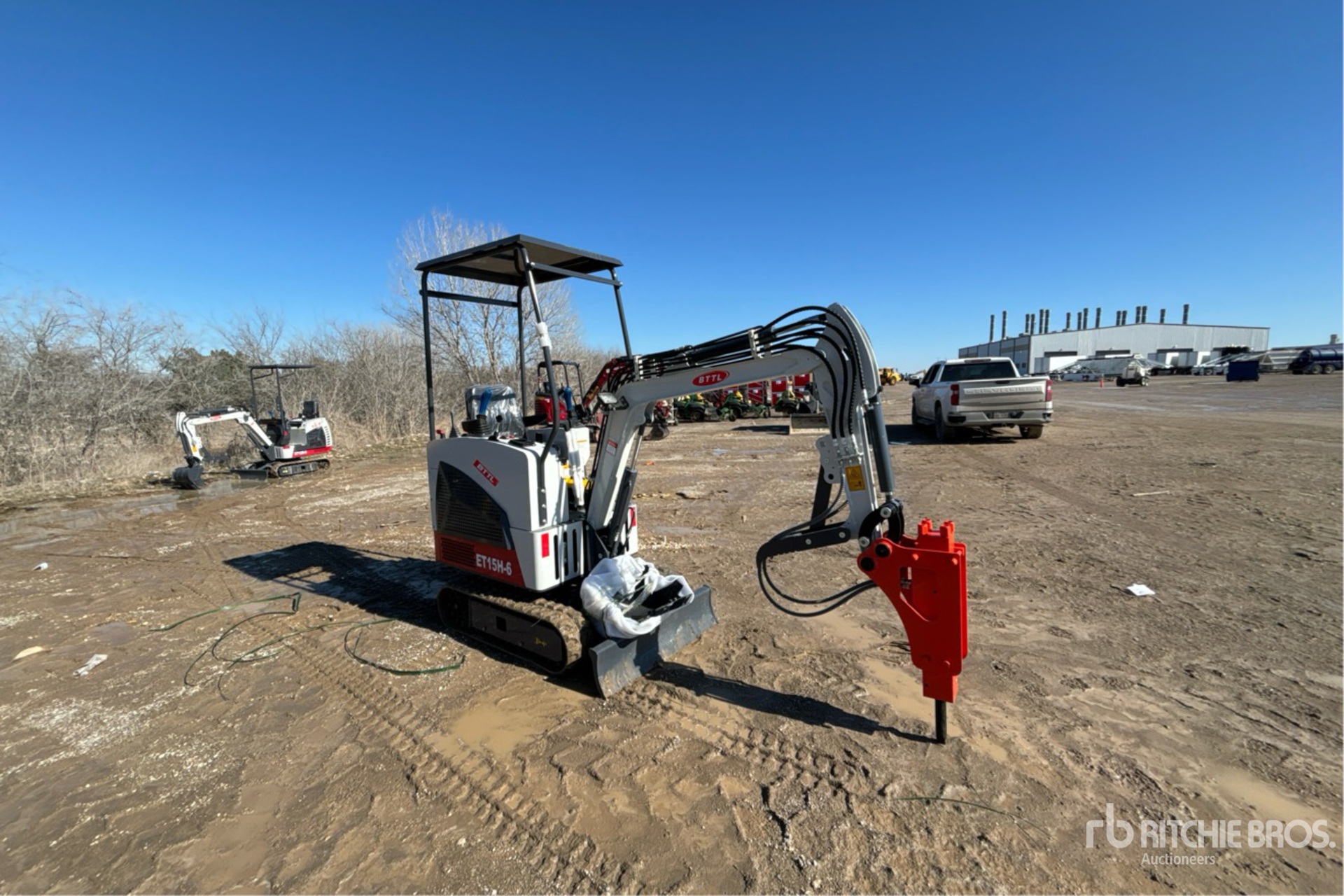 General Appearance with Picture, Right Front Corner