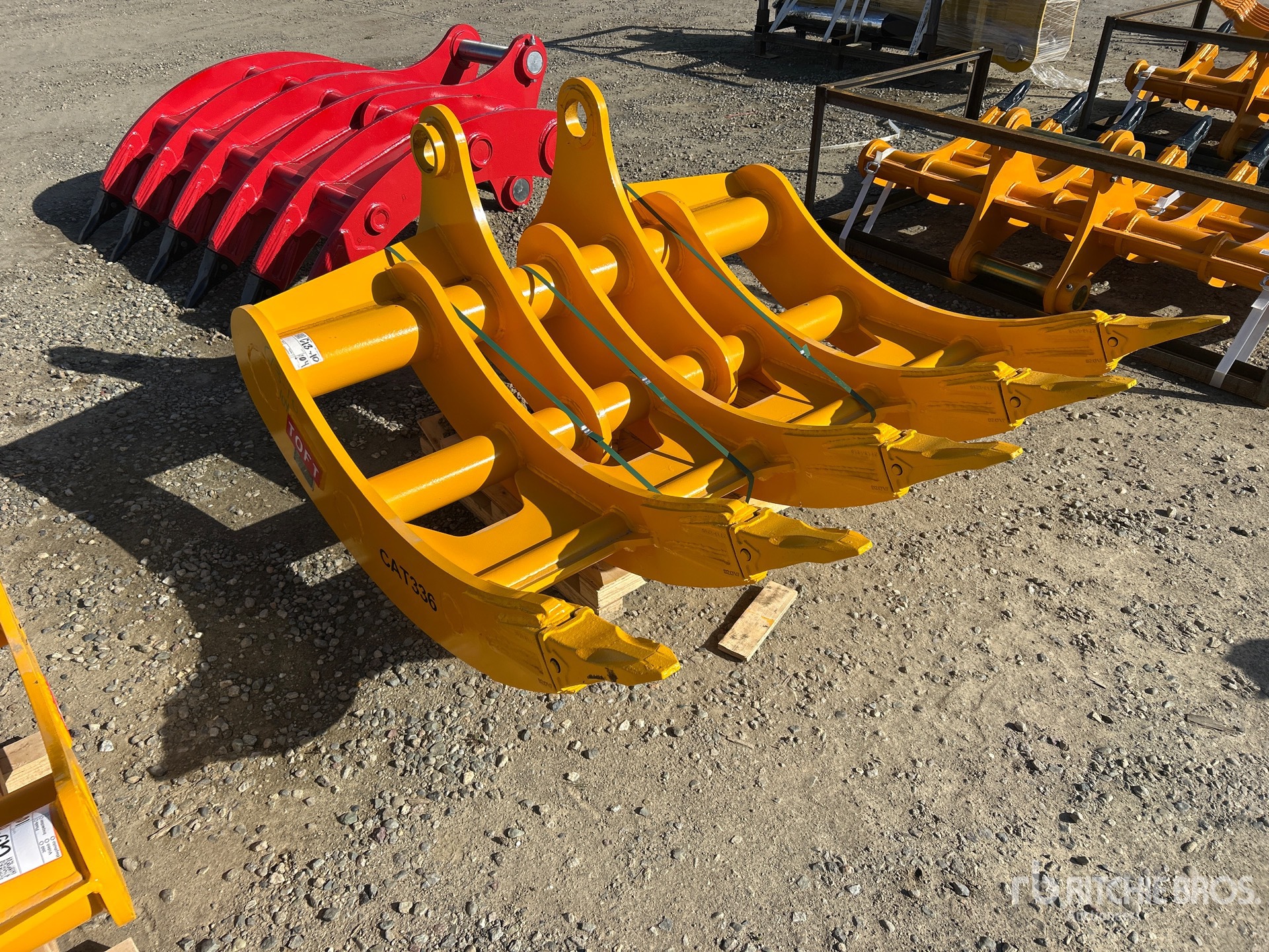 General Appearance with Foto, angolo anteriore destro