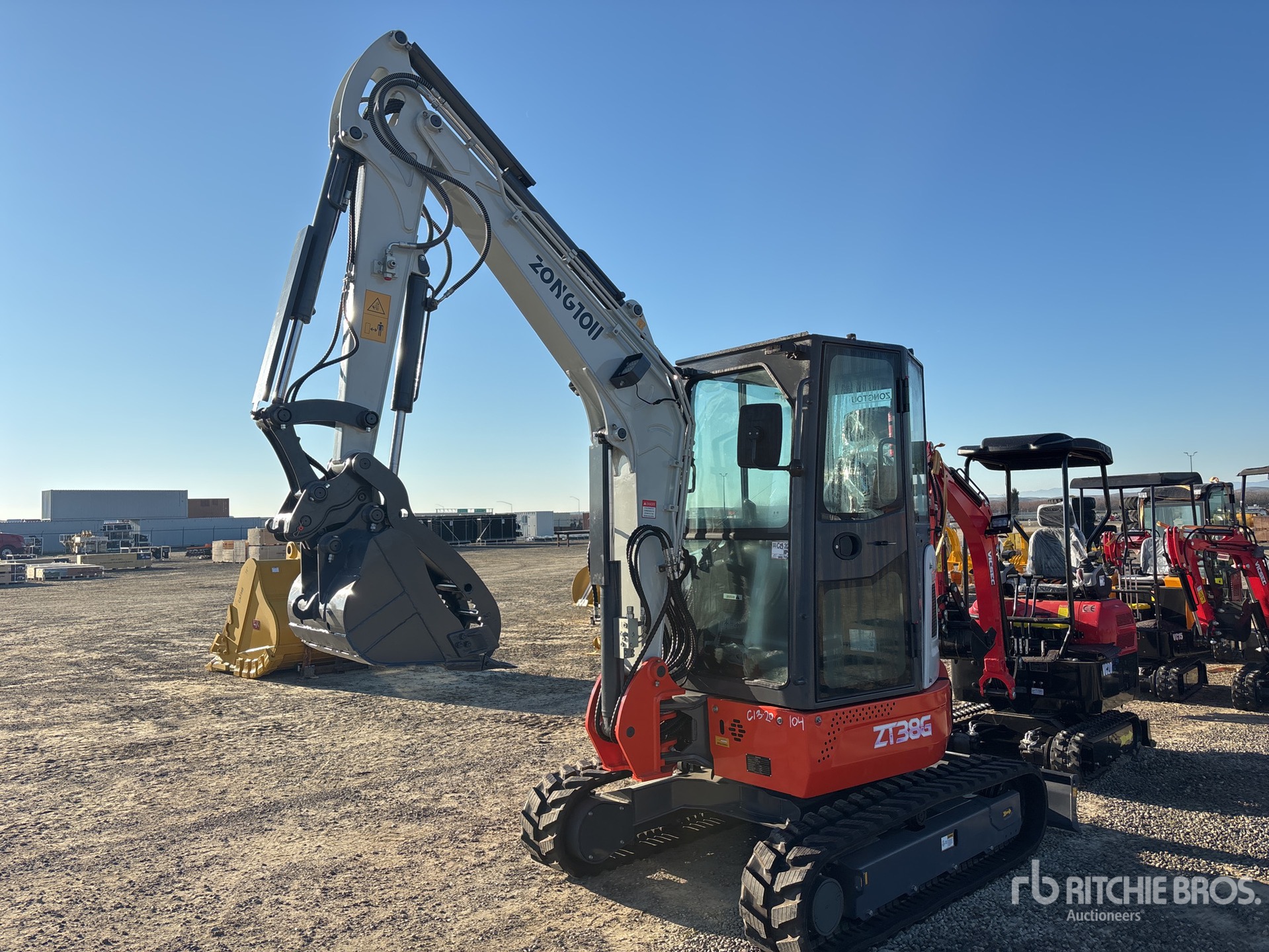 General Appearance with Bild, Ecke vorne links