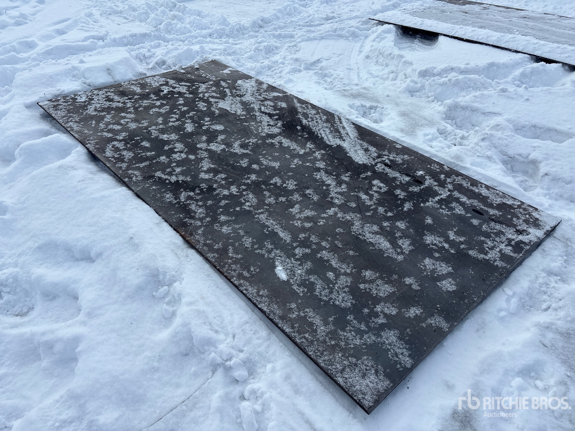 Aspect général with Image, coin arrière droit