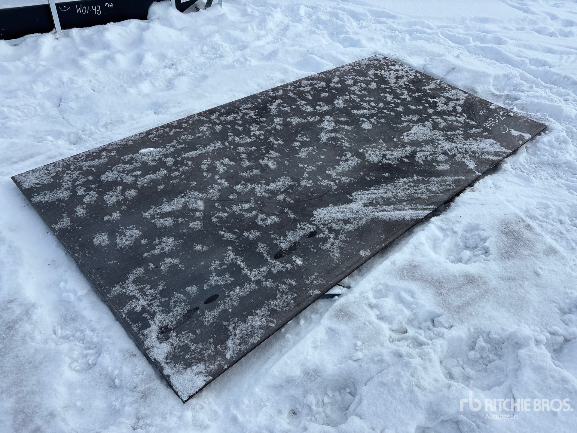 Aspect général with Image, coin avant droit