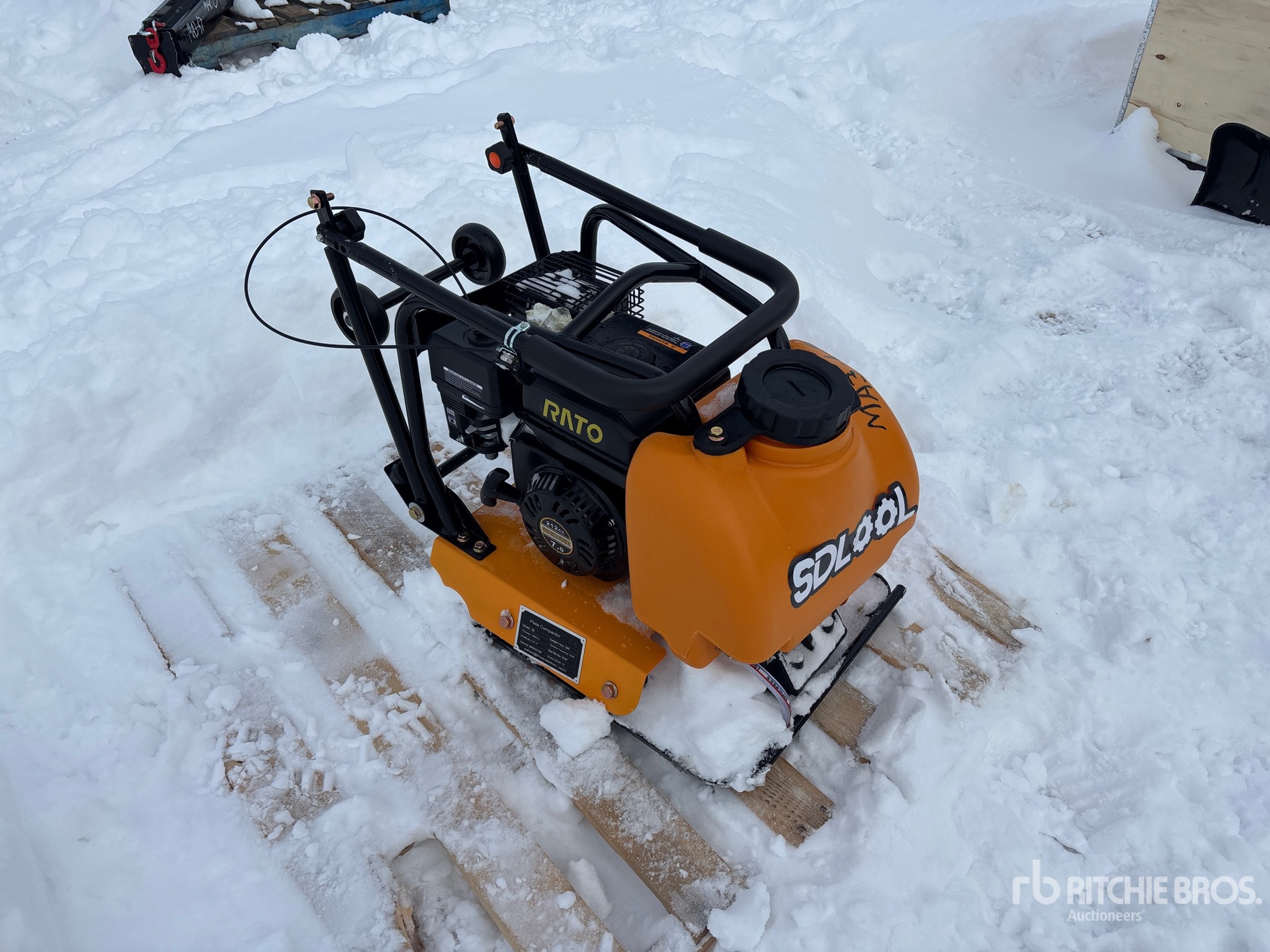 General Appearance with Imagen: esquina delantera derecha