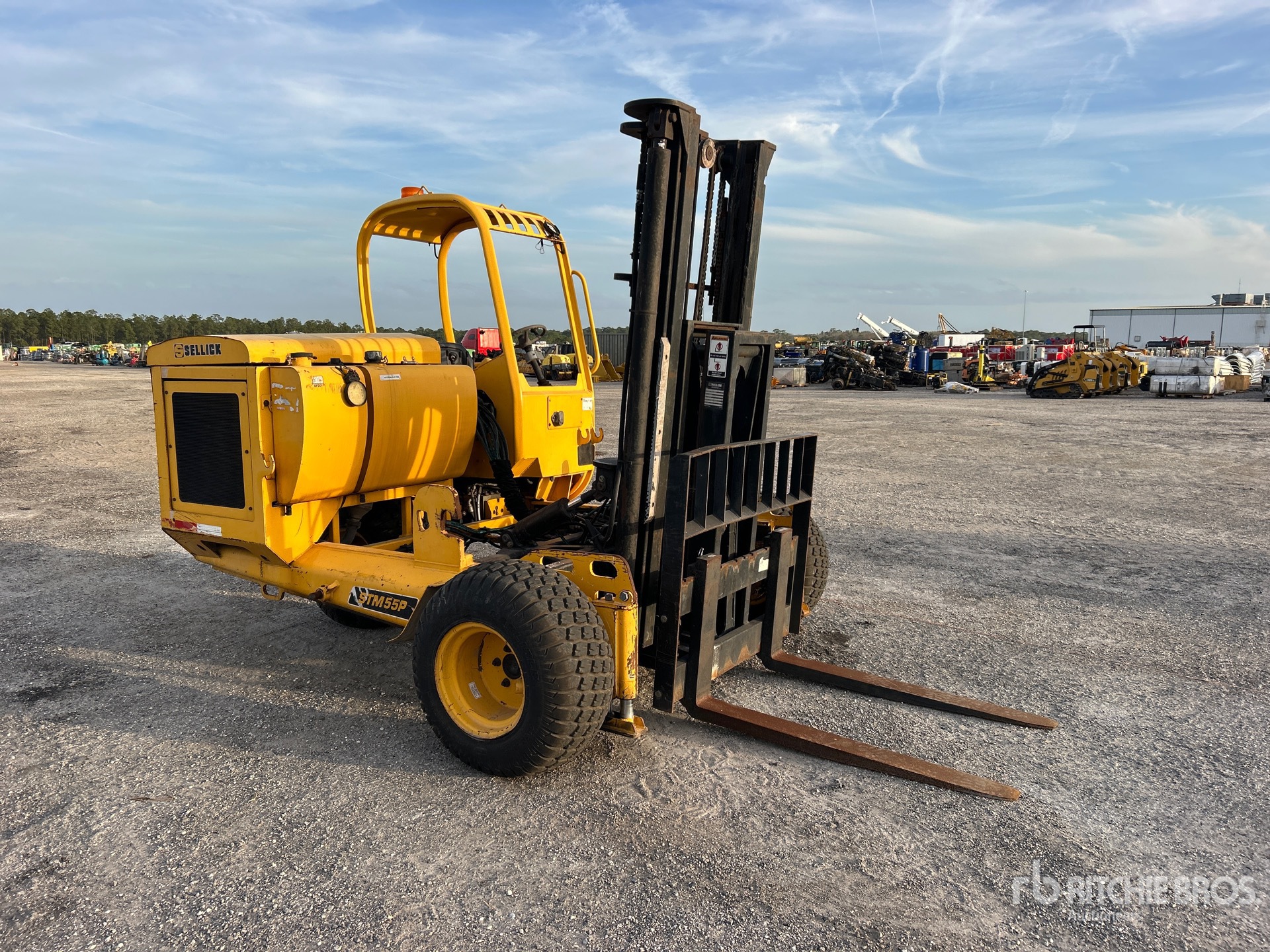 Aspect général with Image, coin avant droit