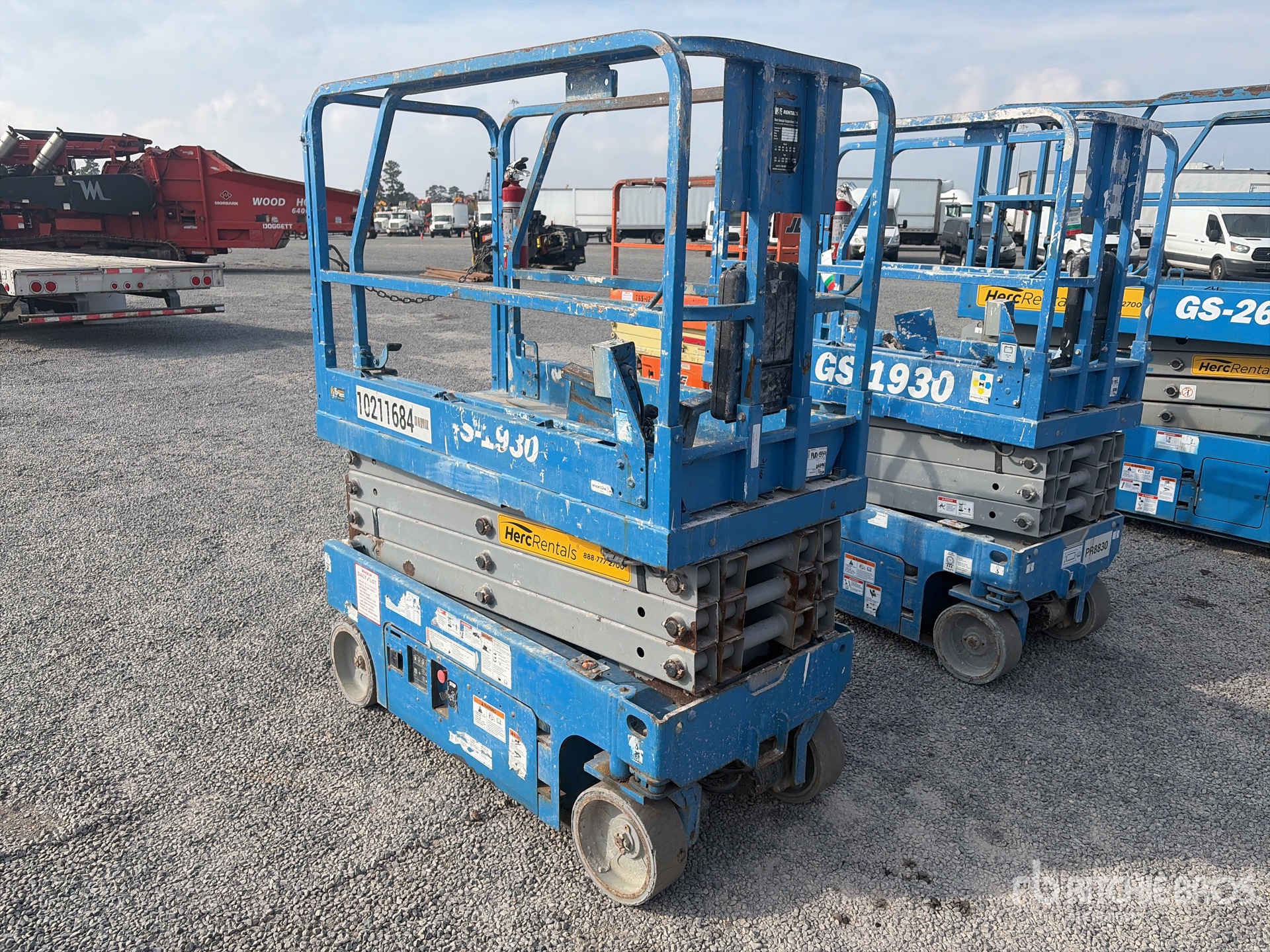 Aspect général with Image, coin avant droit