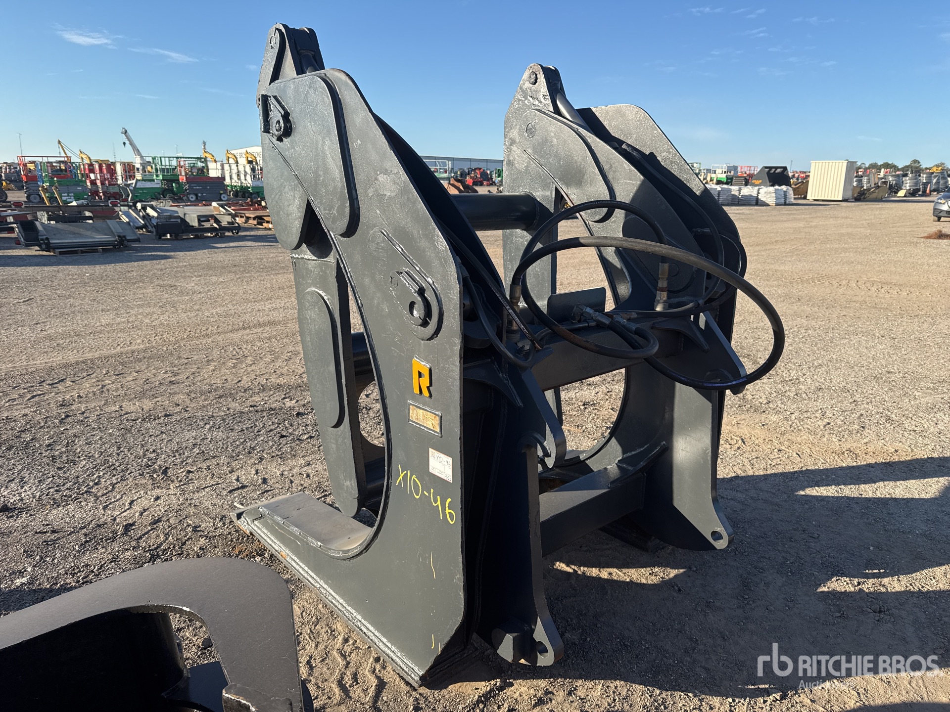 Aspect général with Image, coin arrière droit