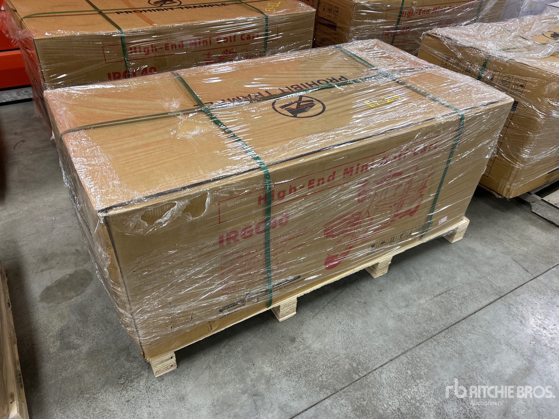 General Appearance with Picture, Right Front Corner