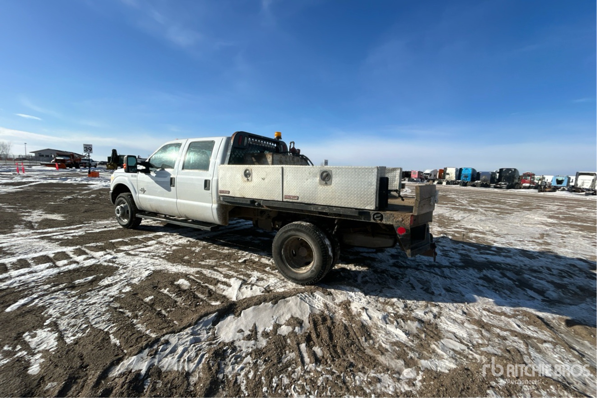 General Appearance with Bild, Ecke hinten links