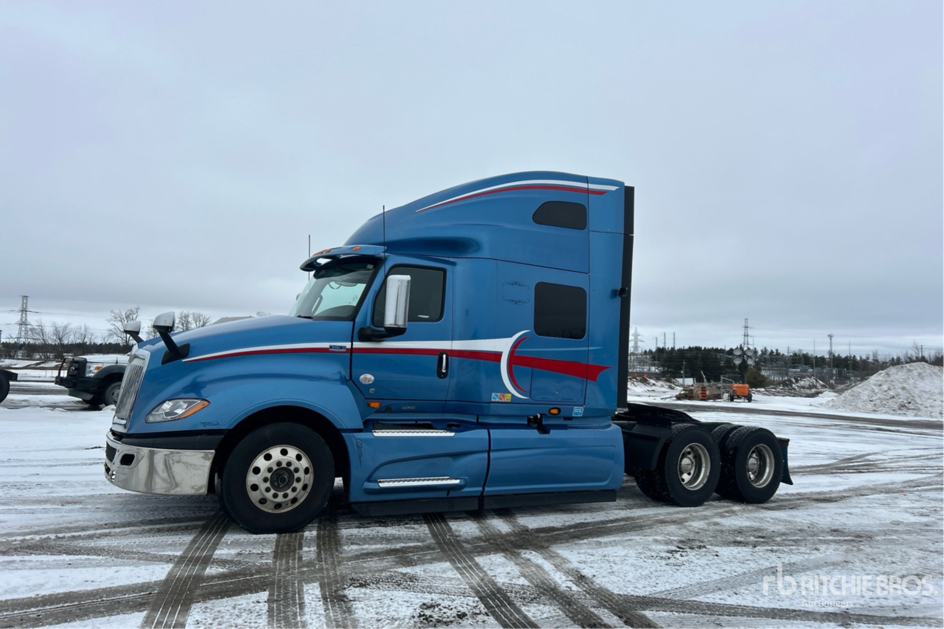 General Appearance with Image, coin avant gauche