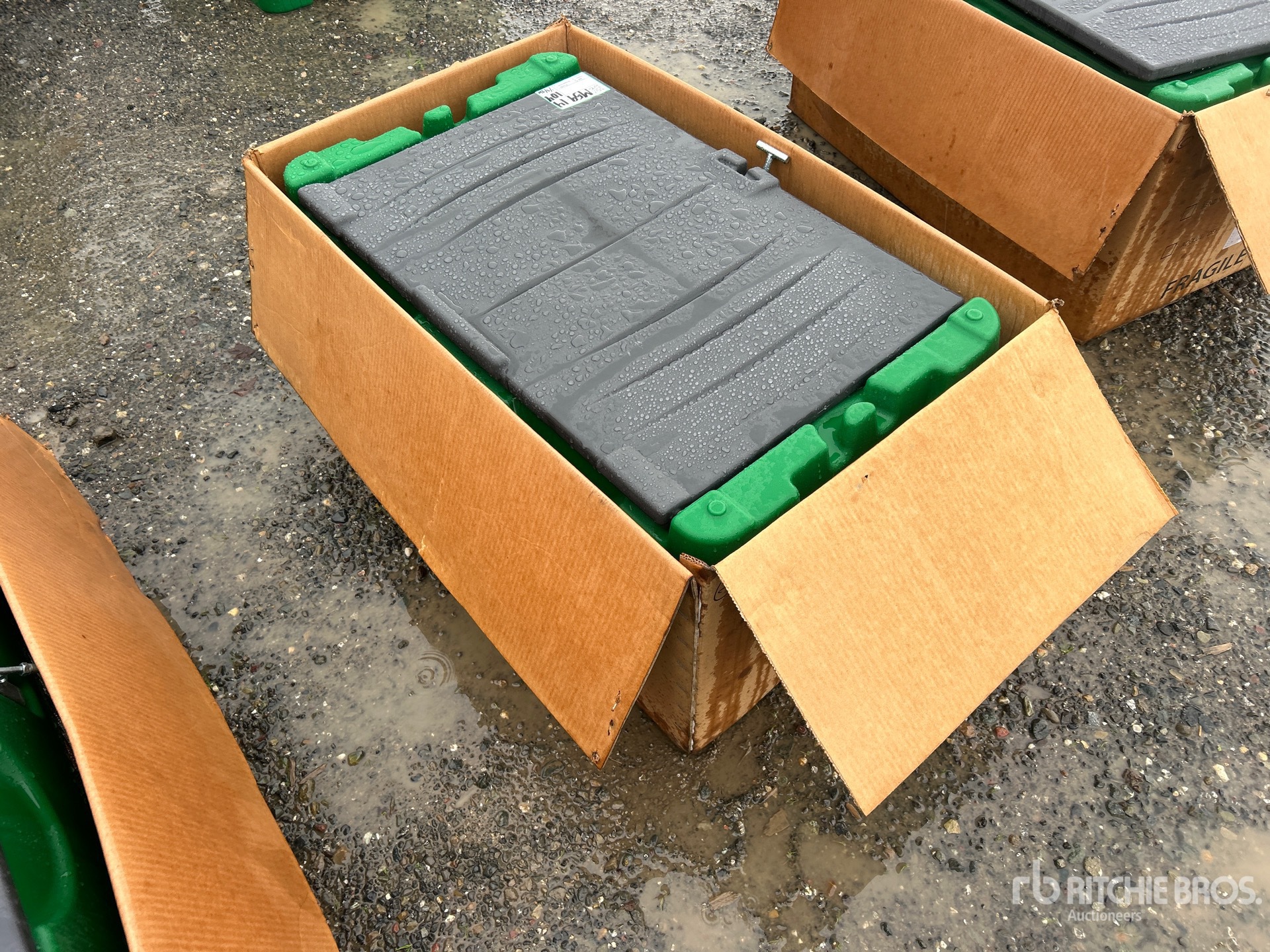 2025 AM Tank AM-TANK40 SOMC 40 gal Portable Poly Diesel Réservoir de ...