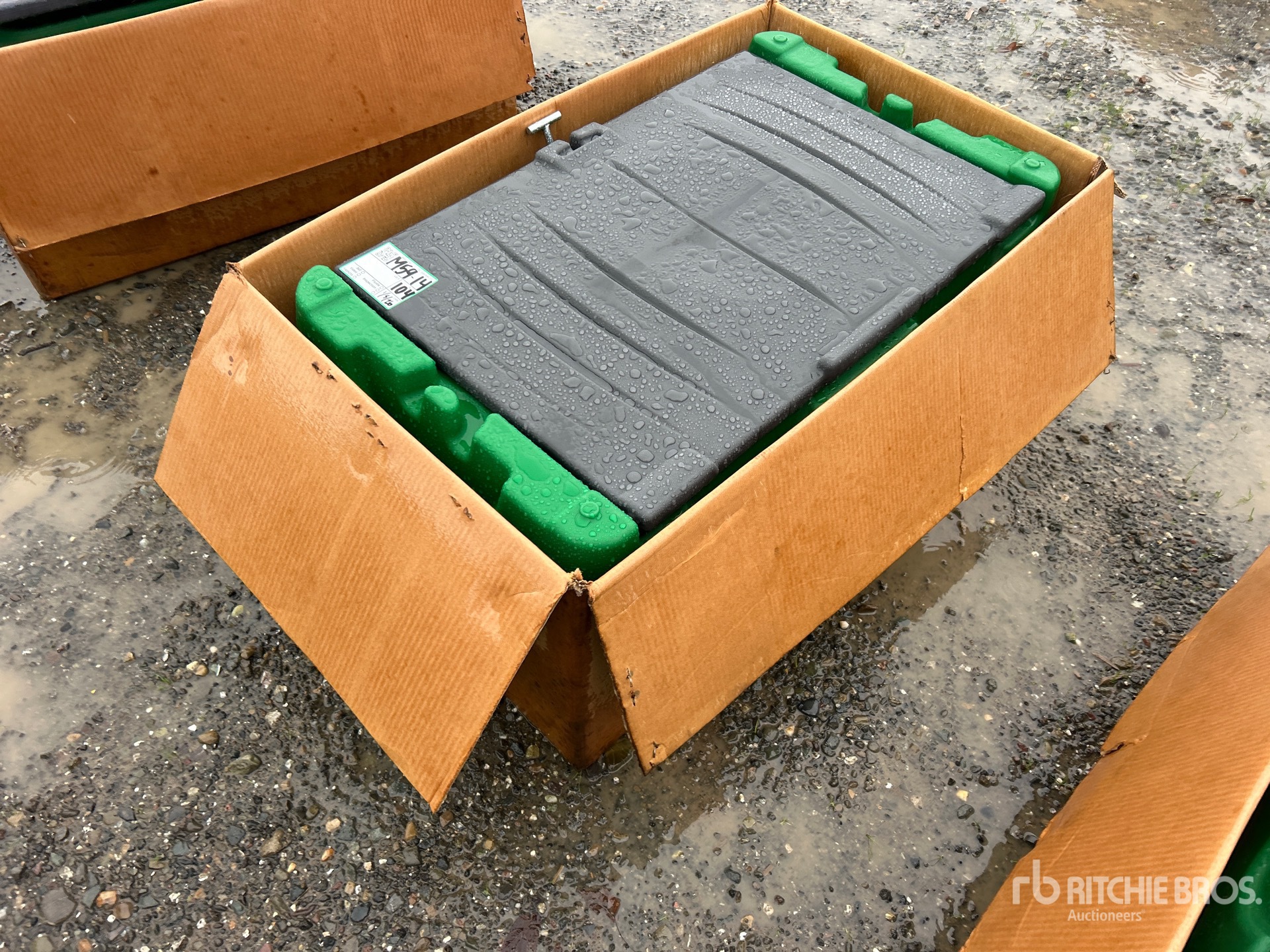 2025 AM Tank AM-TANK40 SOMC 40 gal Portable Poly Diesel Réservoir de ...