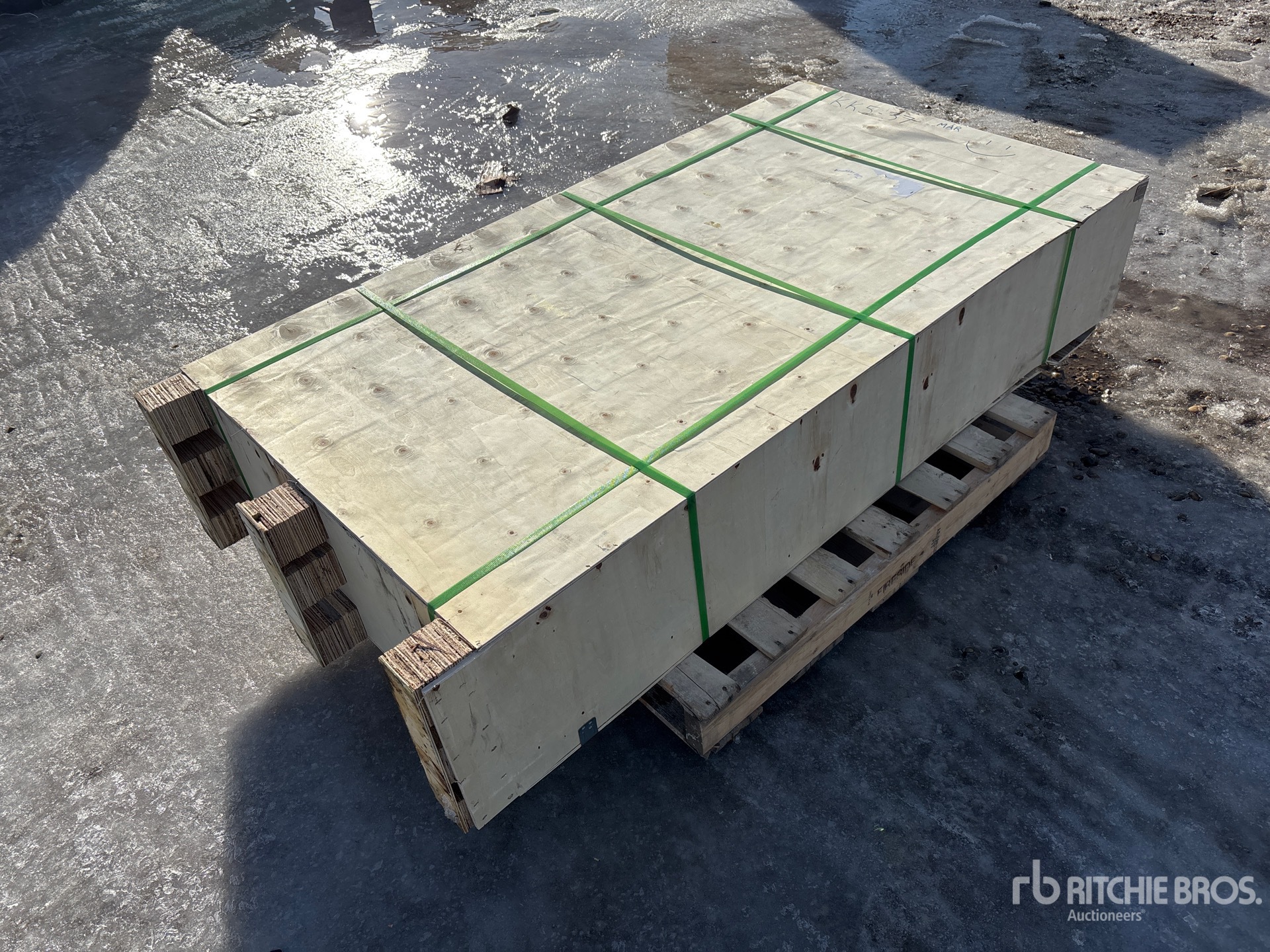 General Appearance with Image, coin avant gauche