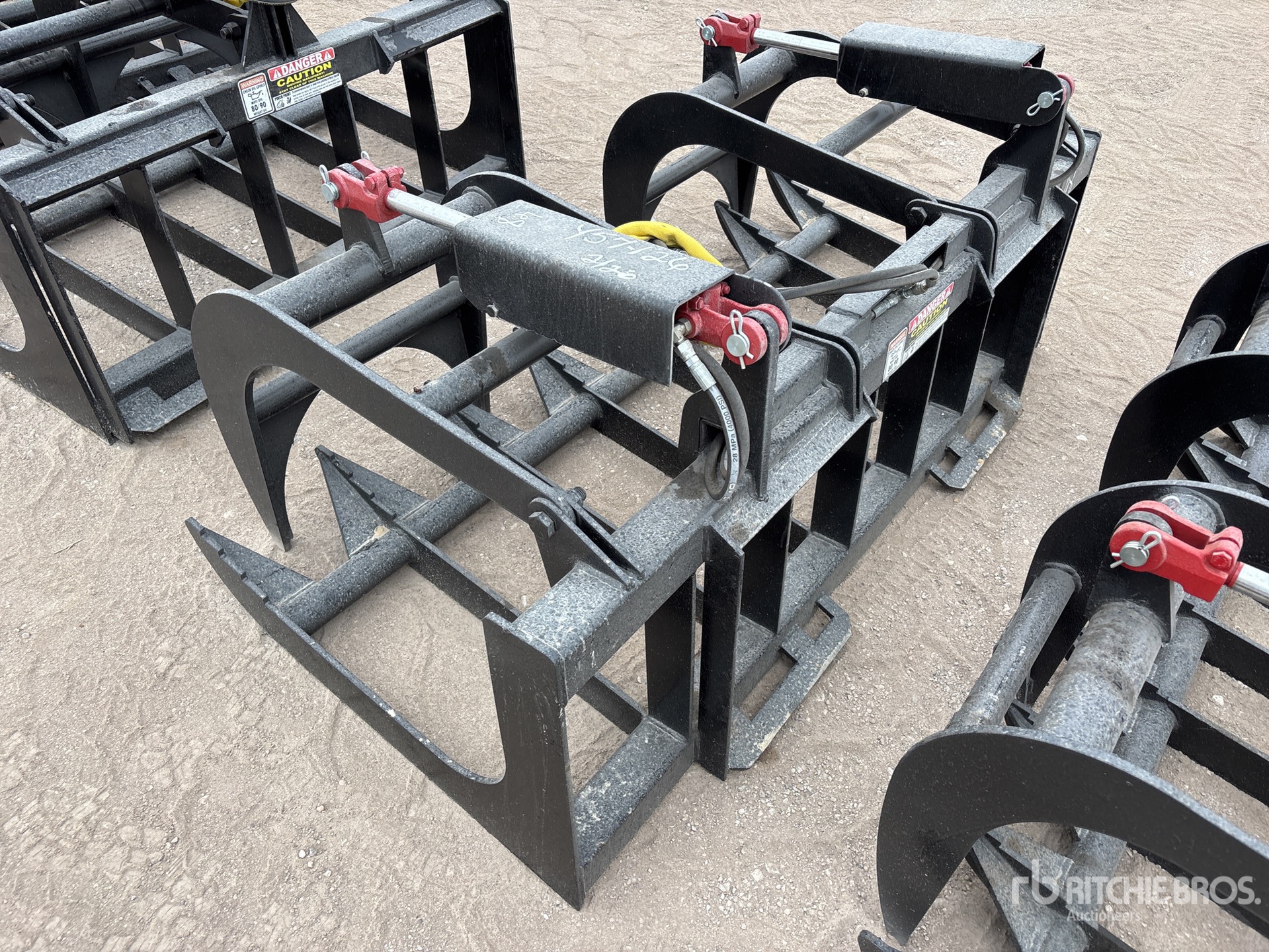 General Appearance with Bild, Ecke hinten links