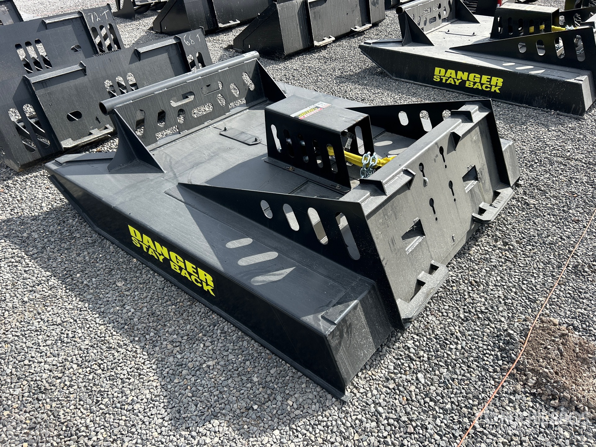 General Appearance with Bild, Ecke hinten links