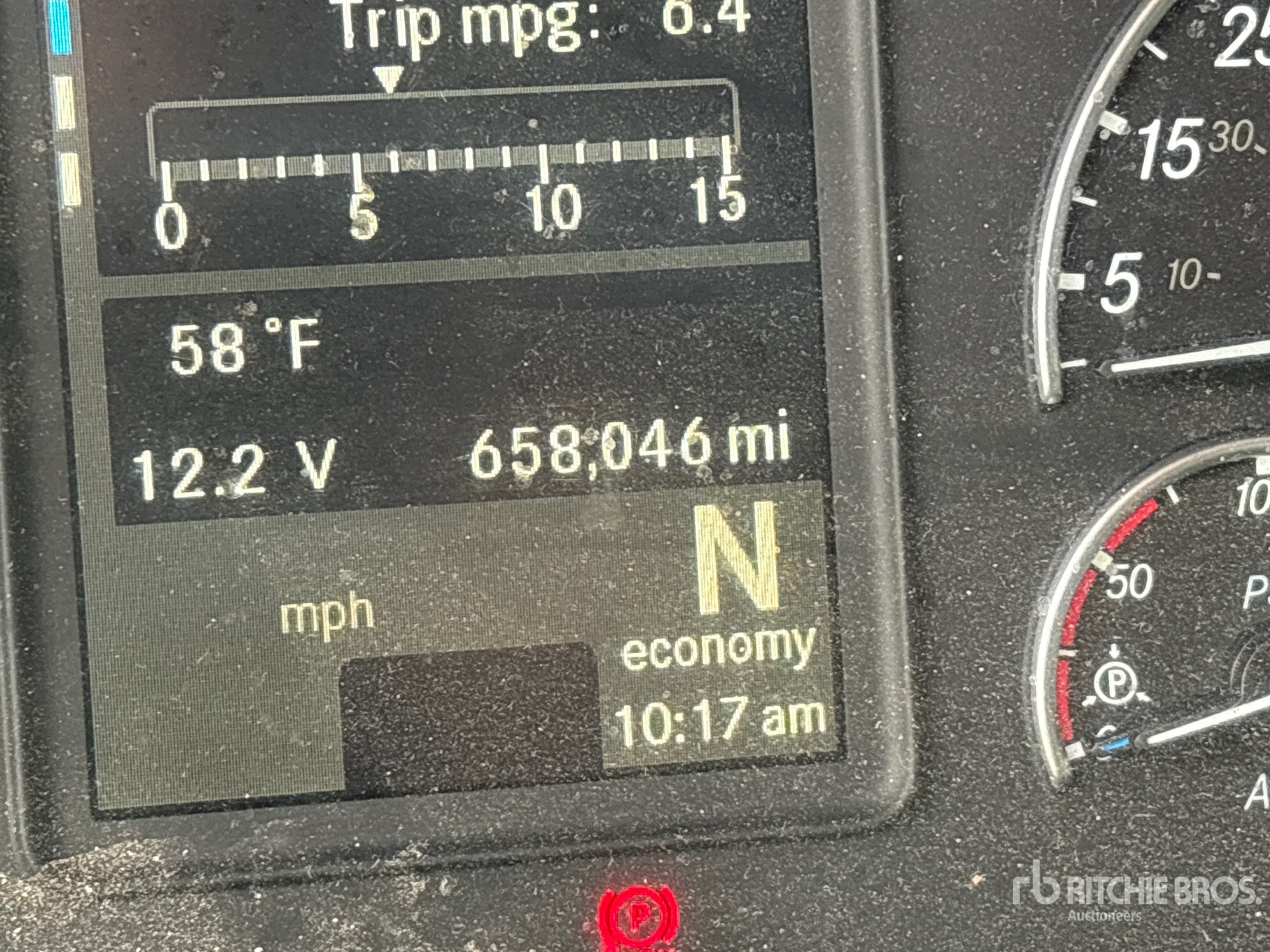 2020 Freightliner CASCADIA 126