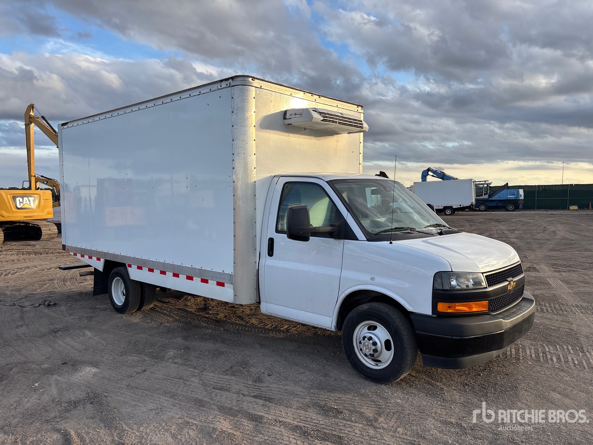 General Appearance with Imagen: esquina delantera derecha