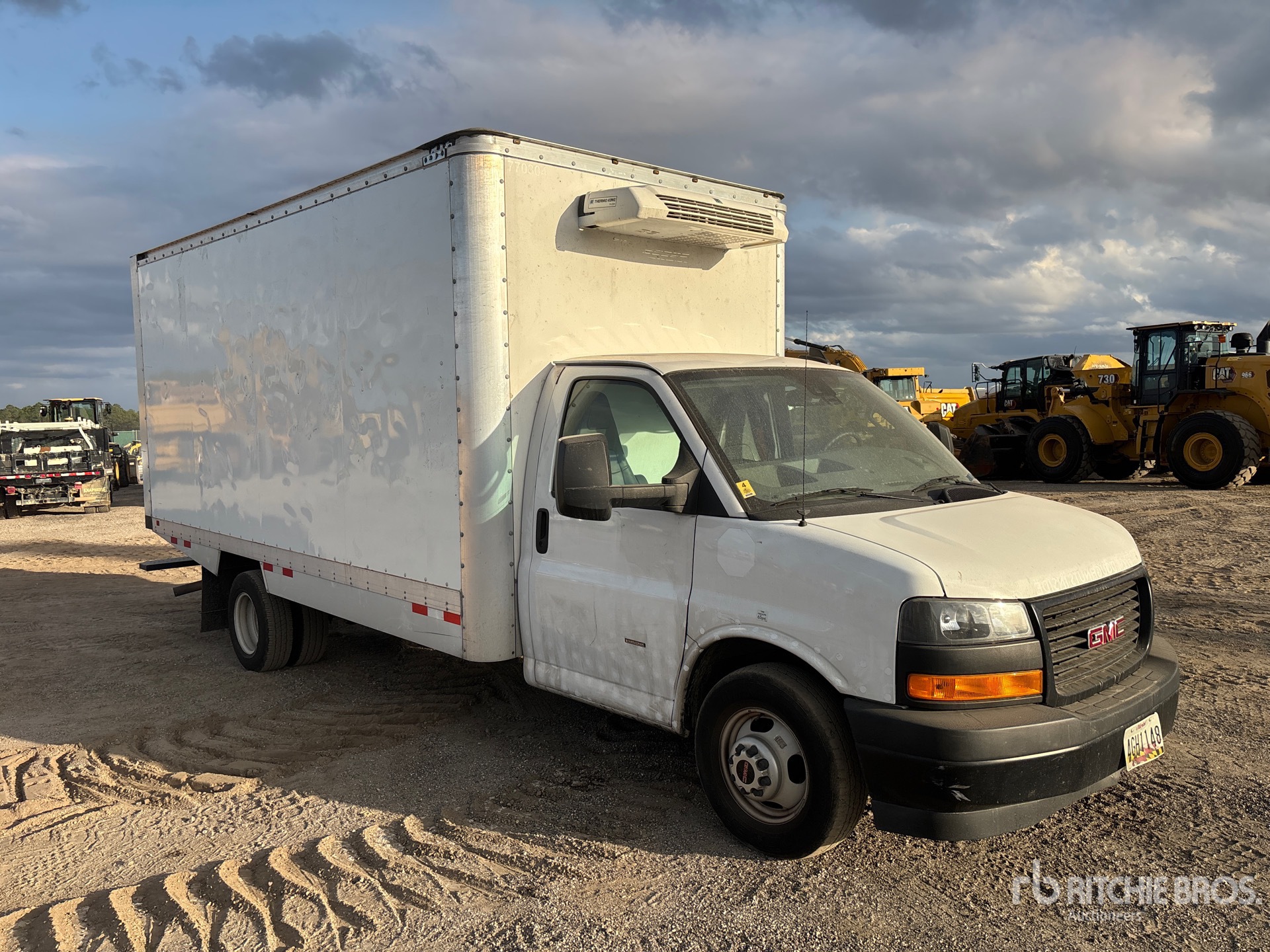 General Appearance with Imagen: esquina delantera derecha