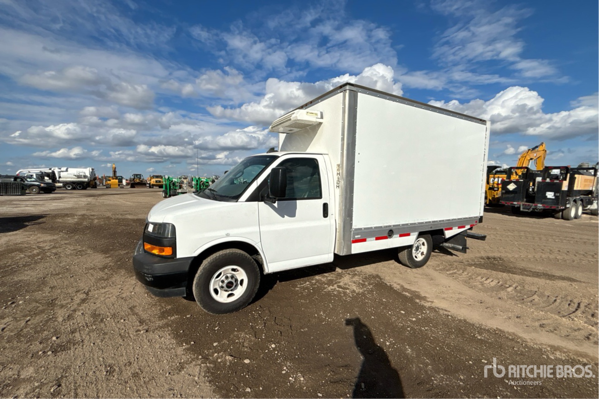 General Appearance with Imagen: esquina delantera izquierda