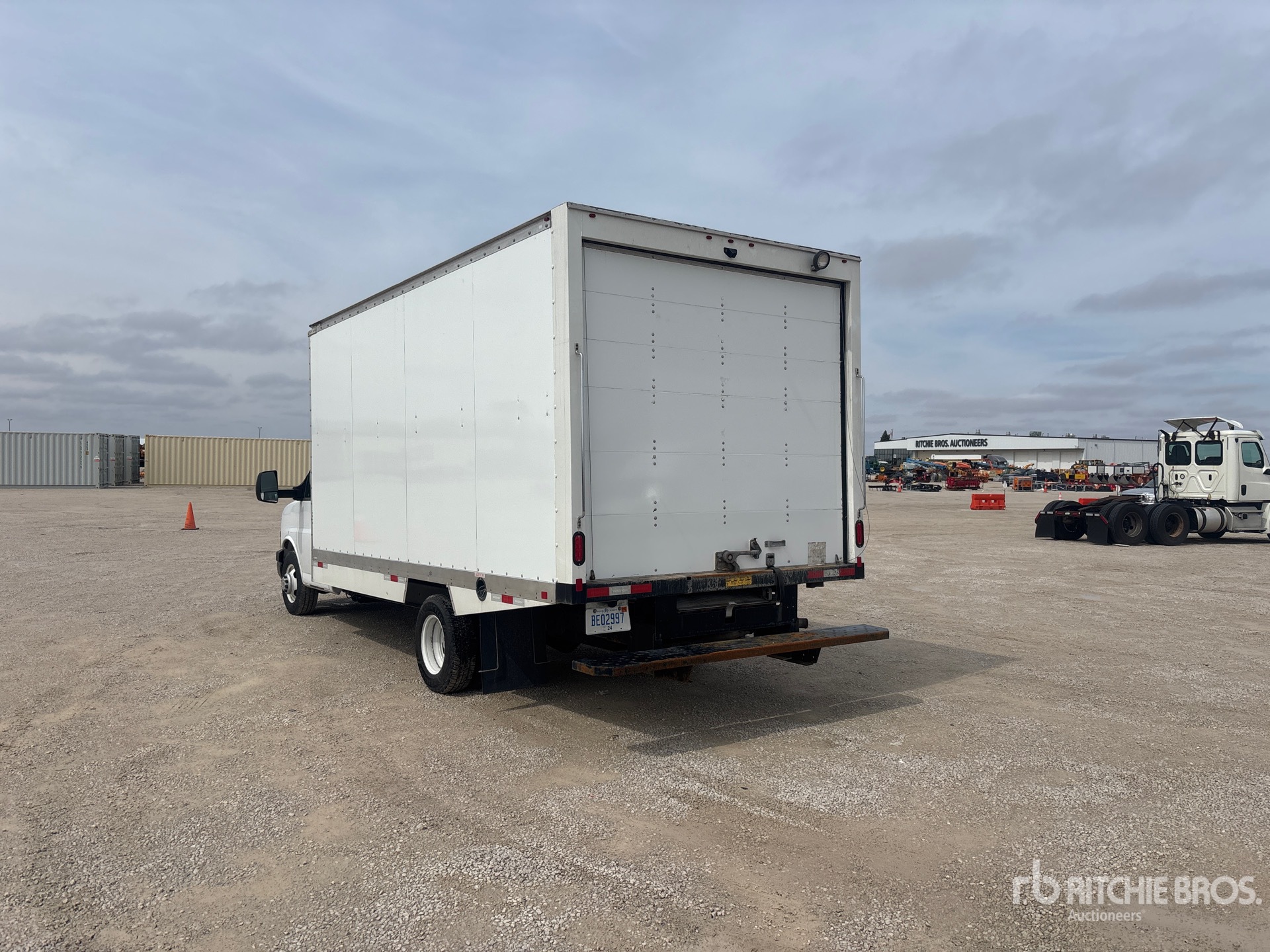 General Appearance with Picture, Left Rear Corner