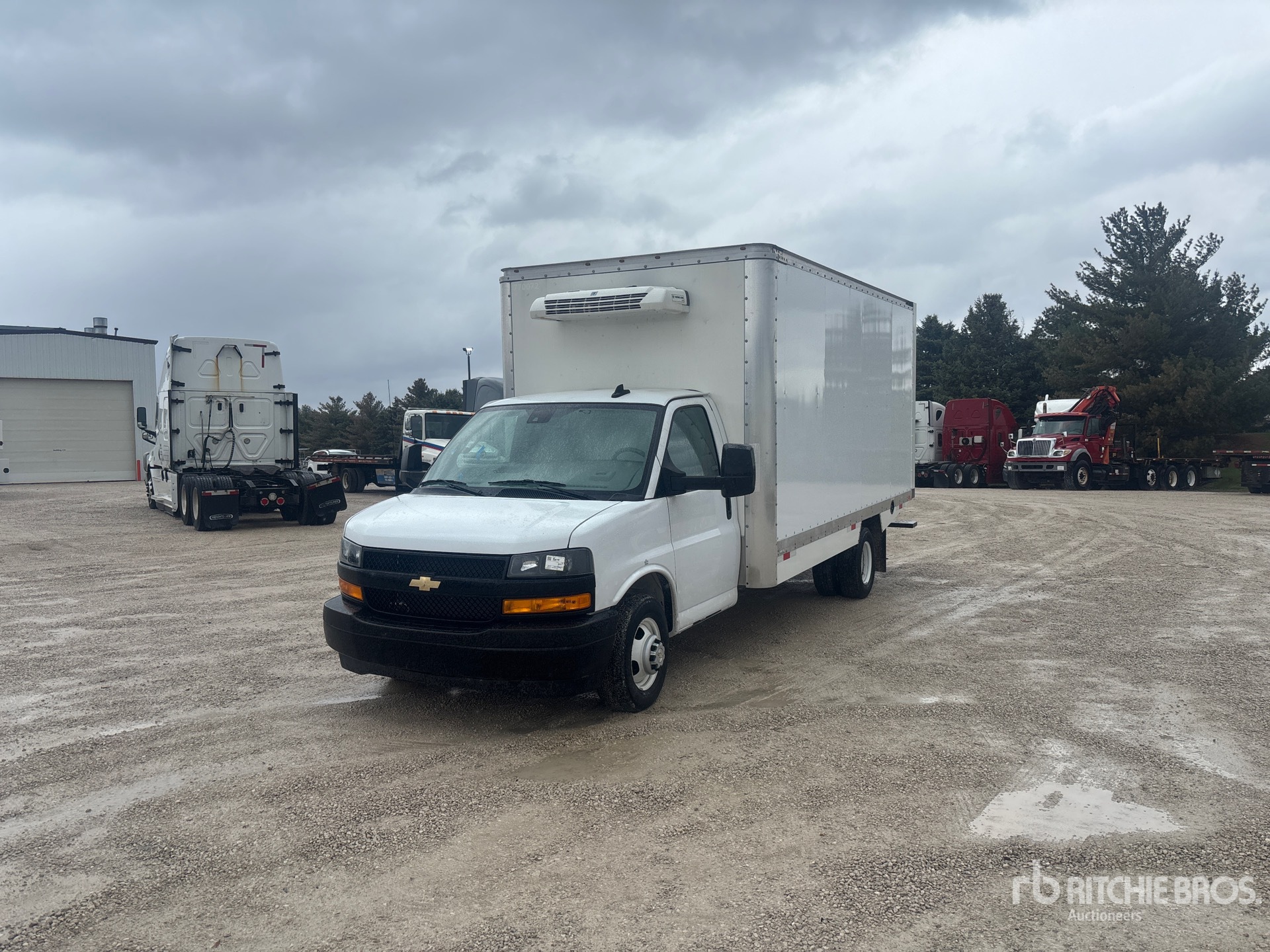 2024 Chevrolet EXPRESS G3500