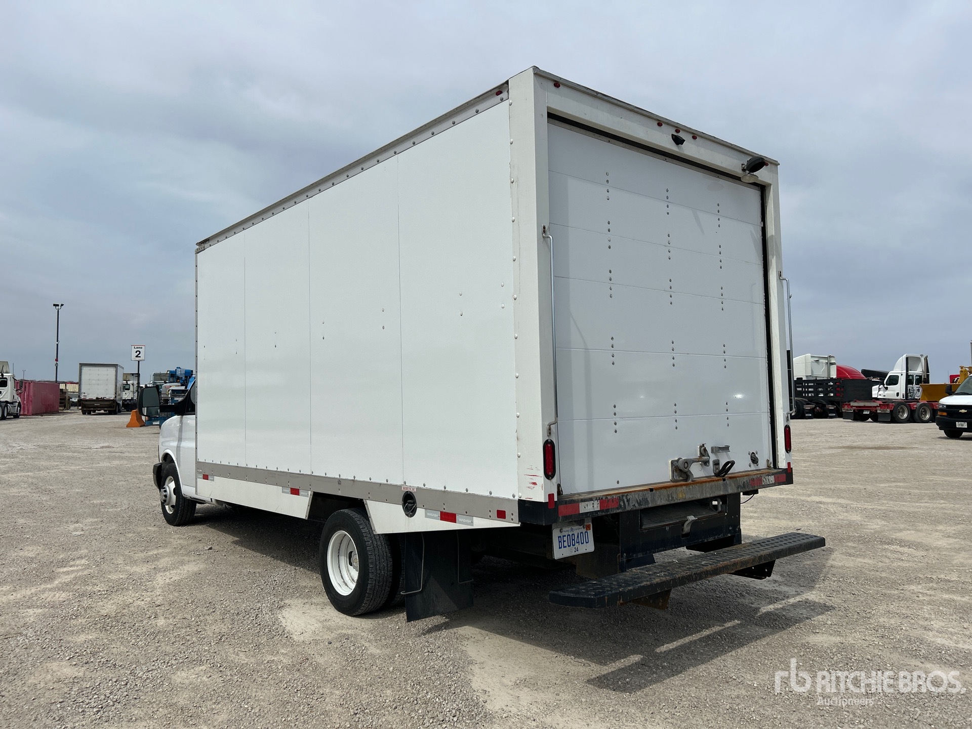 General Appearance with Imagen: esquina trasera izquierda