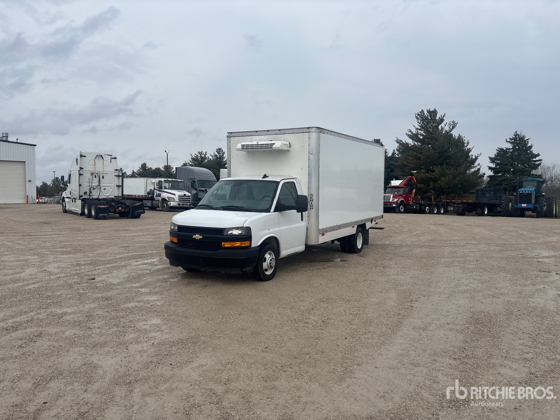 2024 Chevrolet EXPRESS G3500