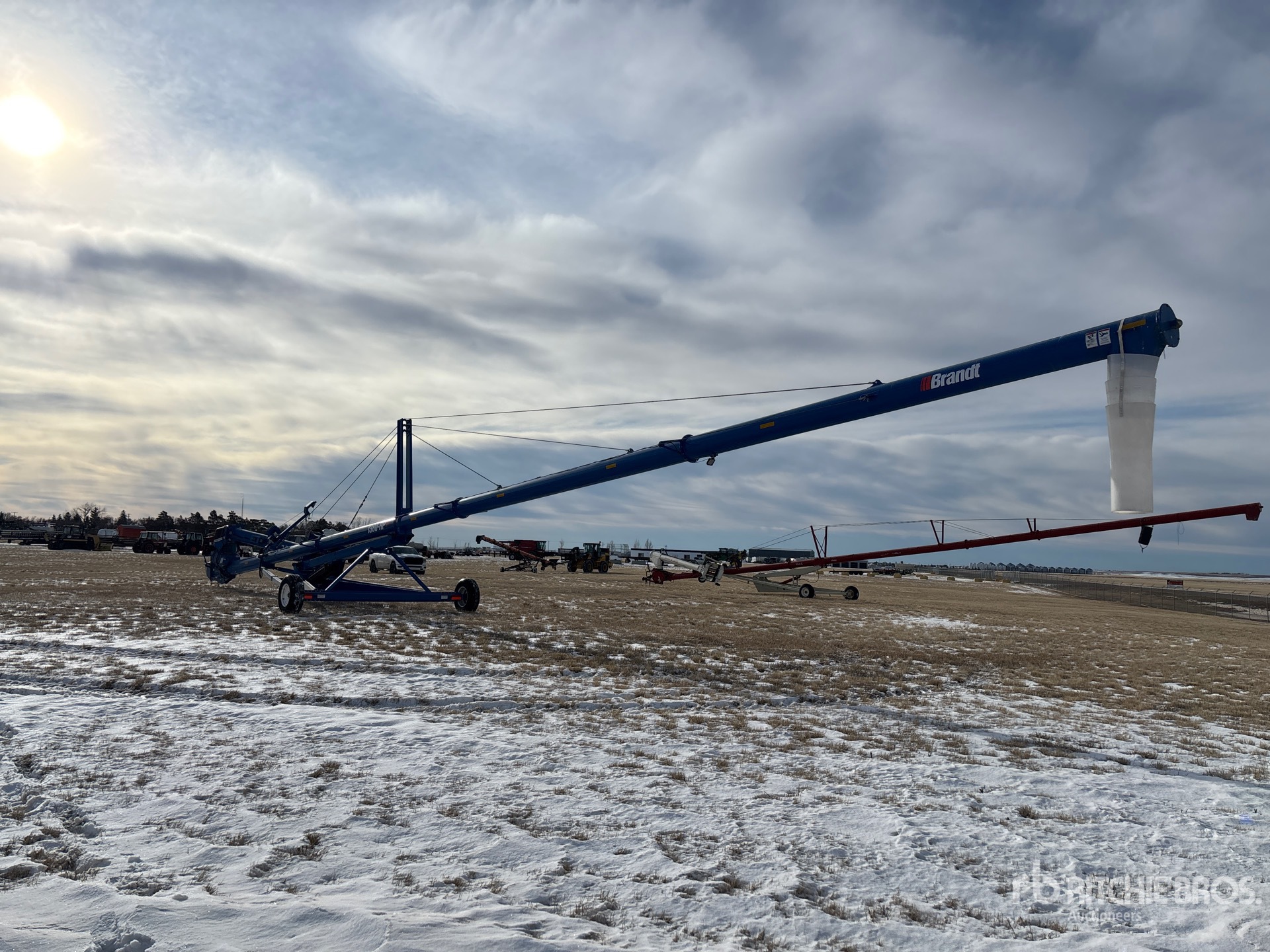 Aspect général with Image, coin arrière gauche