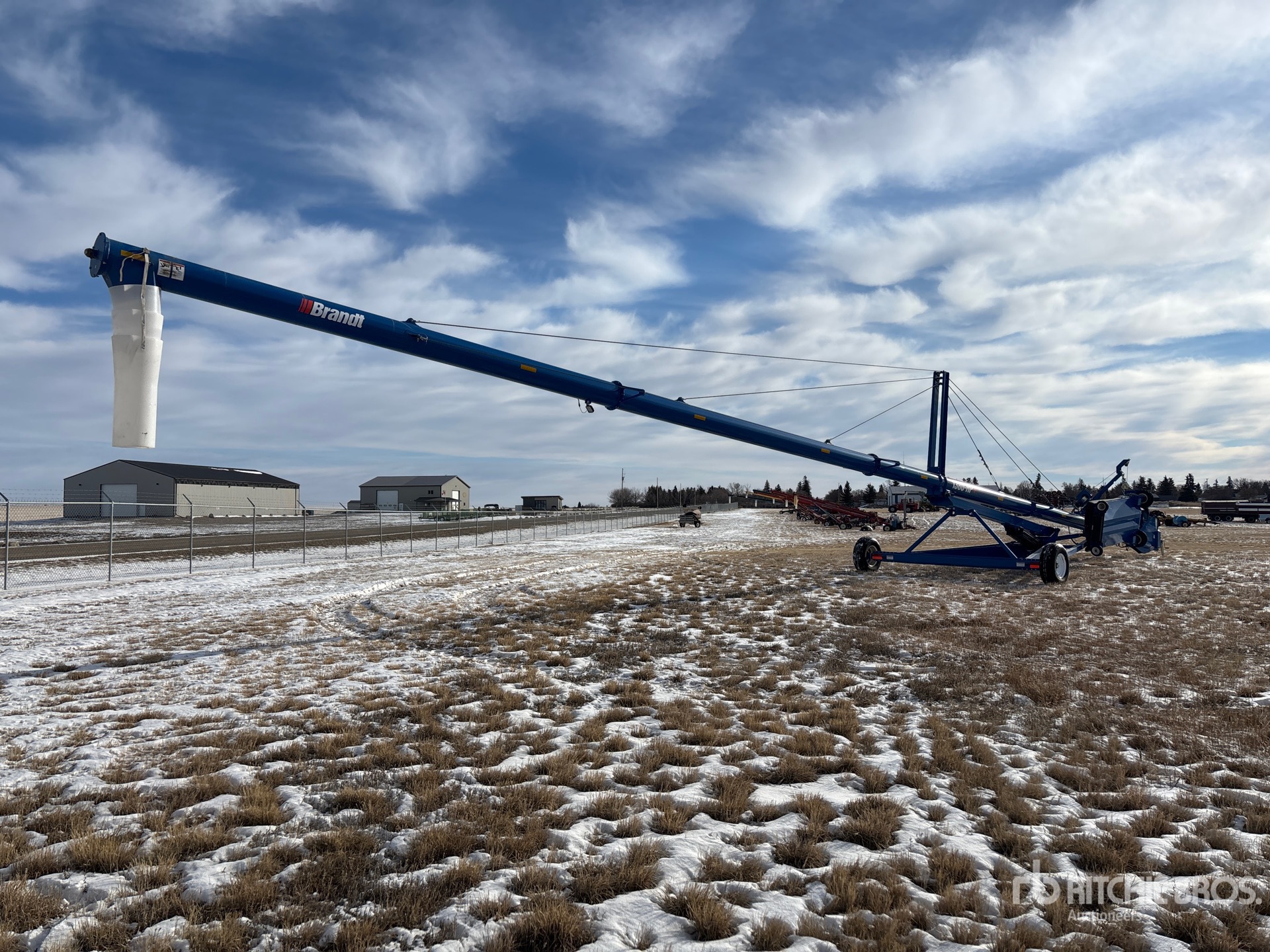 Aspect général with Image, coin arrière droit