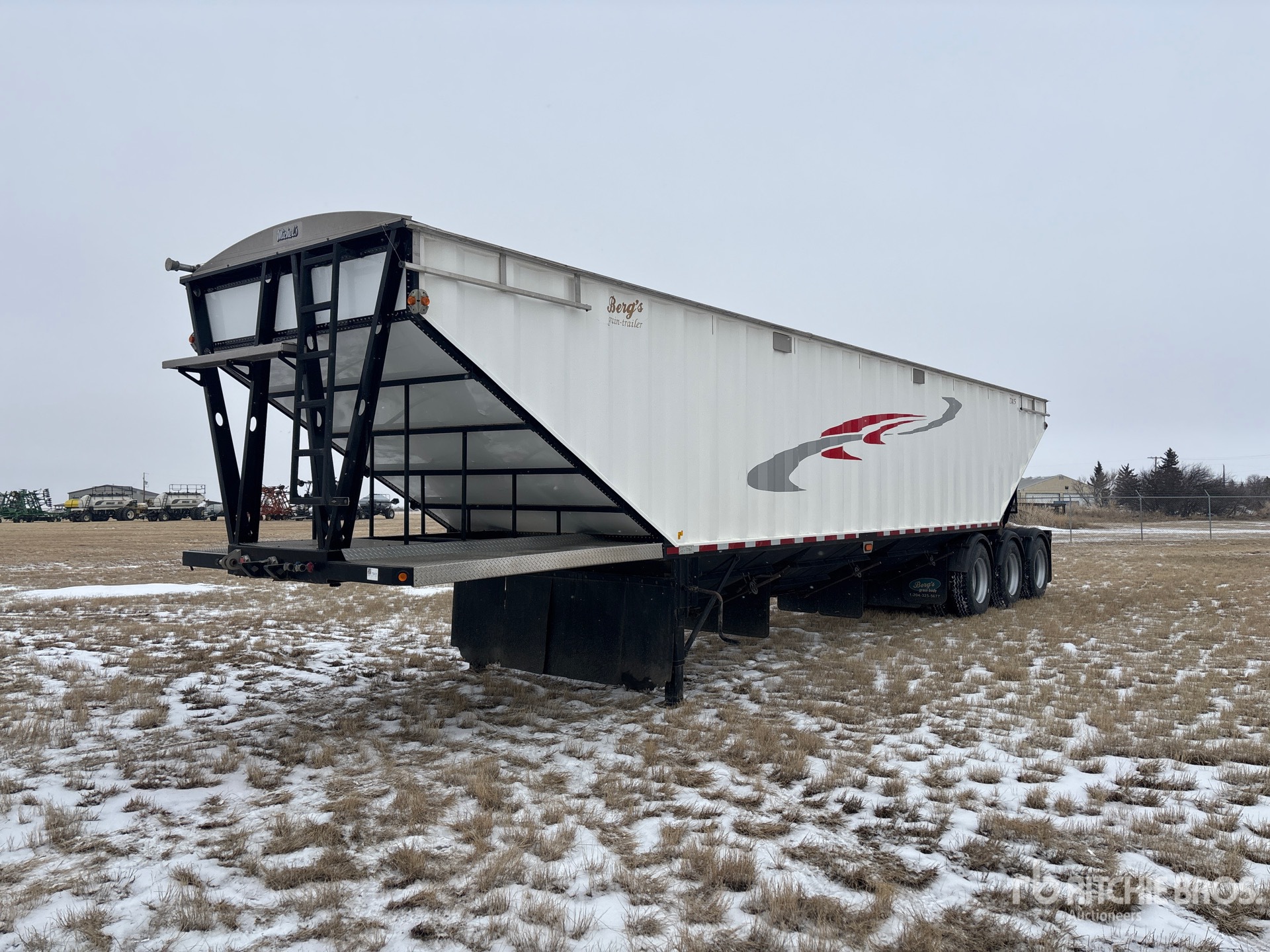 Aspect général with Image, coin avant gauche