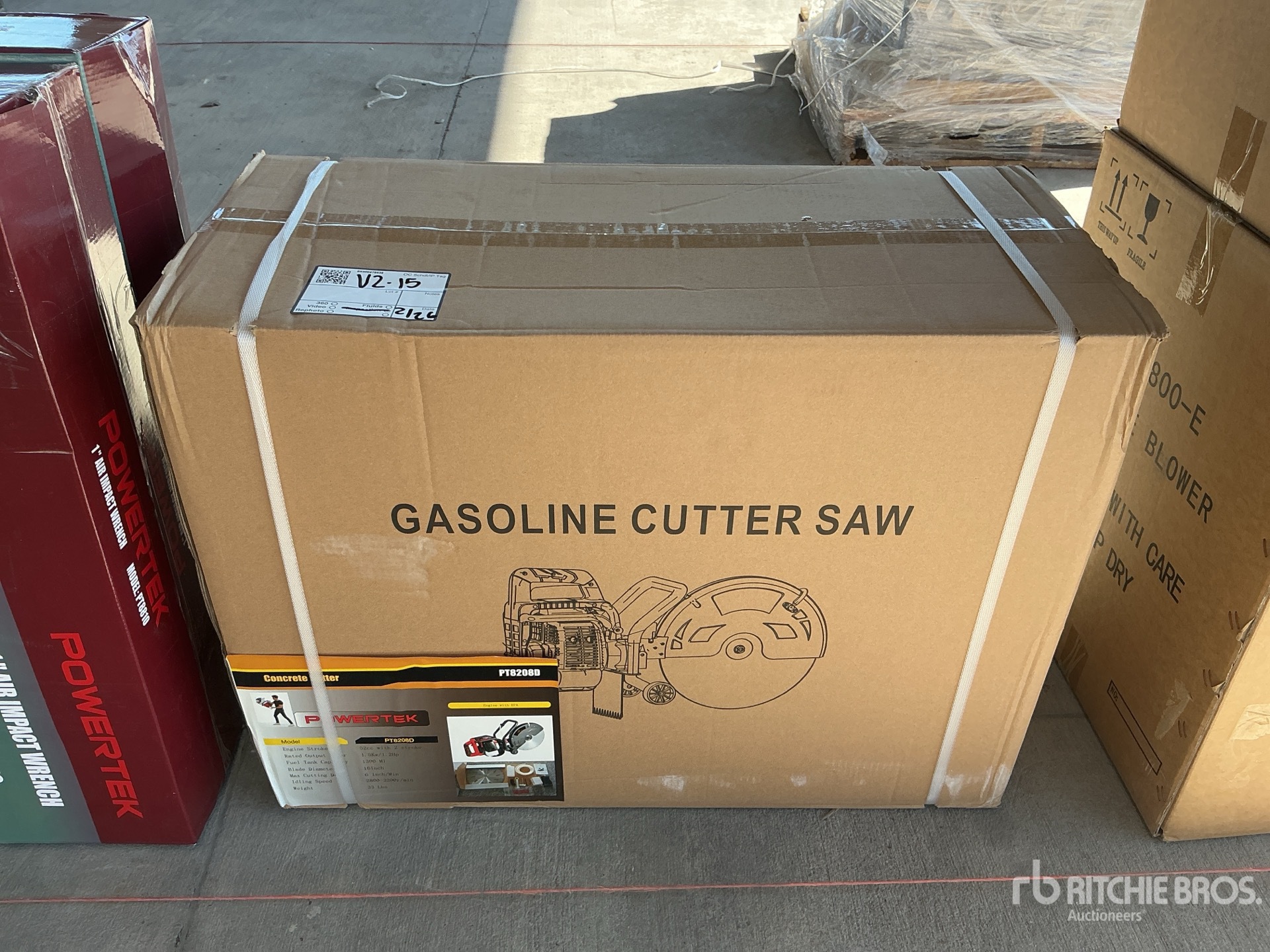 General Appearance with Picture, Left Rear Corner