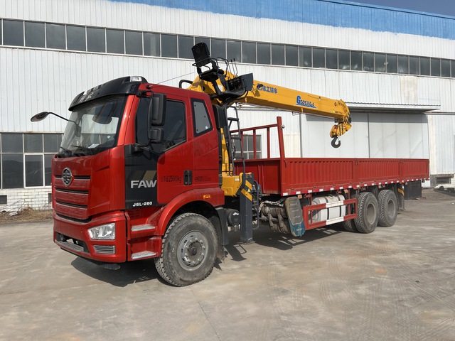 2024 XCMG SQS350 14 ton on 2024 FAW J6L-280 6x4 Flatbed Truck with Crane