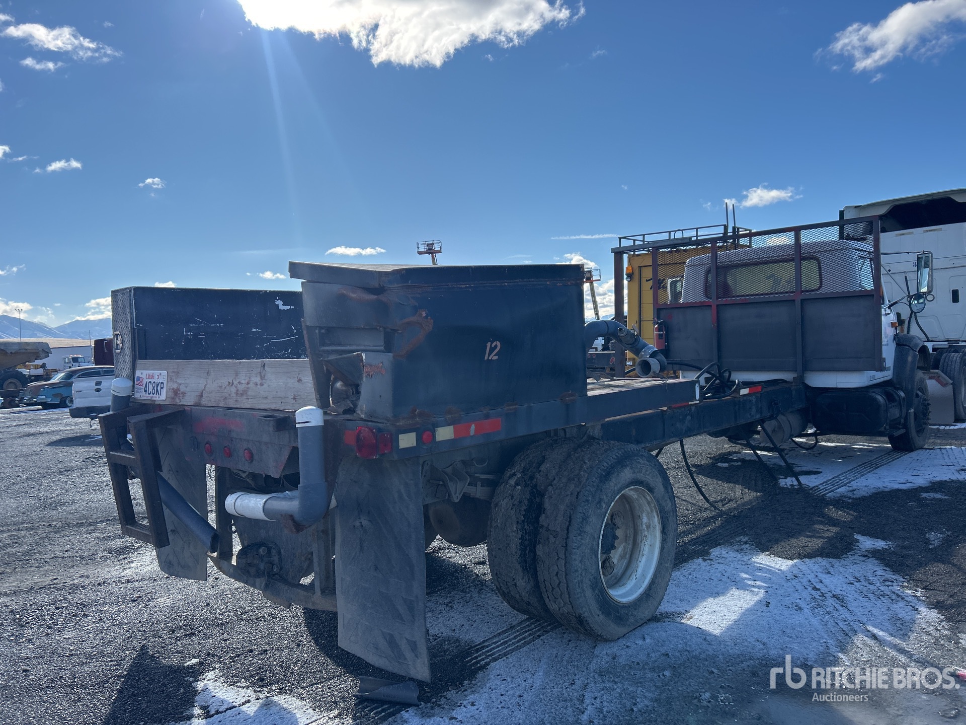 General Appearance with Imagen: esquina trasera derecha